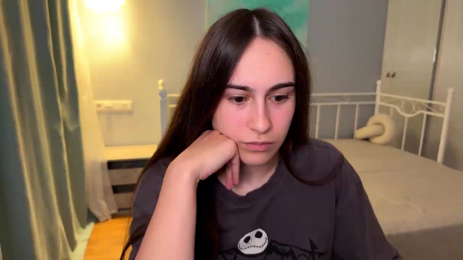 Gallery image thumbnail from ulohu's myfreecams stream on, 09/12/2026, 23:36 image 1 of 20