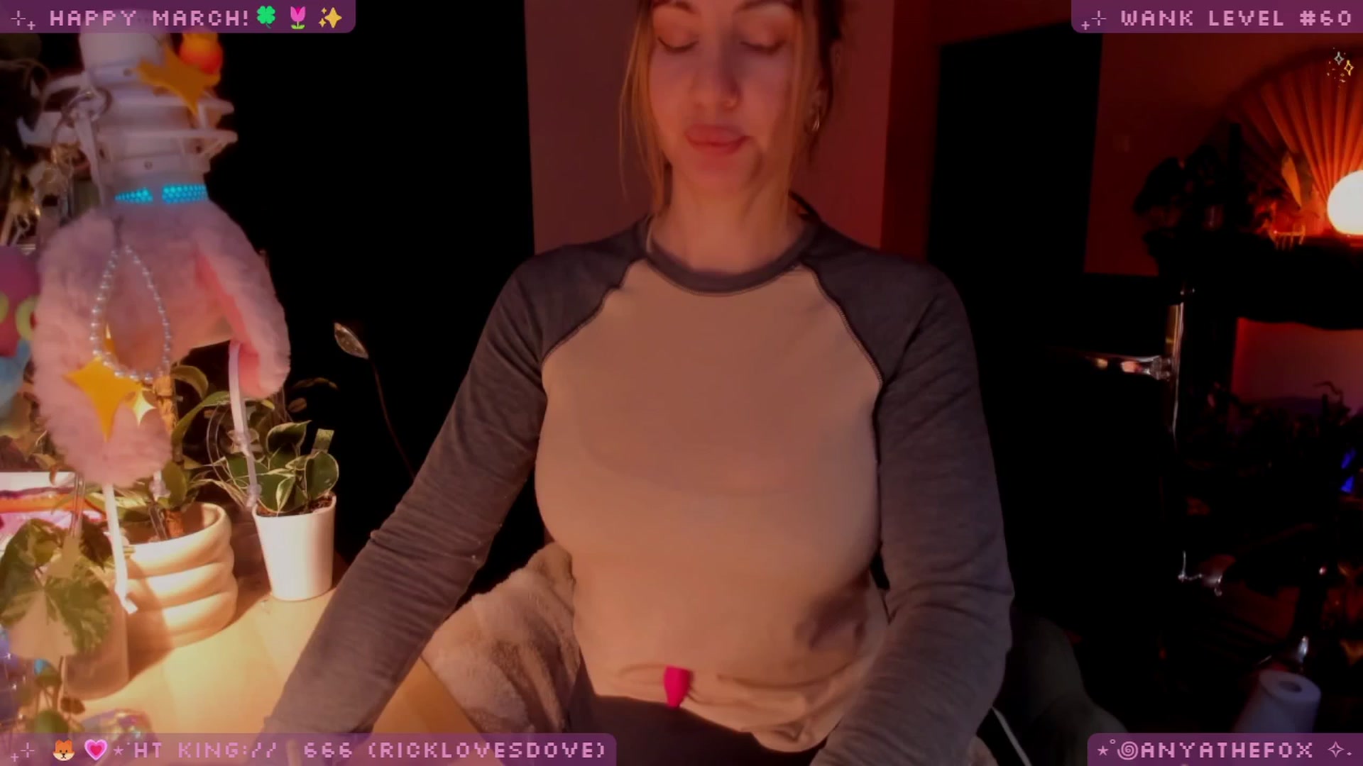 Gallery image thumbnail from unLovedDove's myfreecams stream on, 03/01/2026, 10:47 image 5 of 20