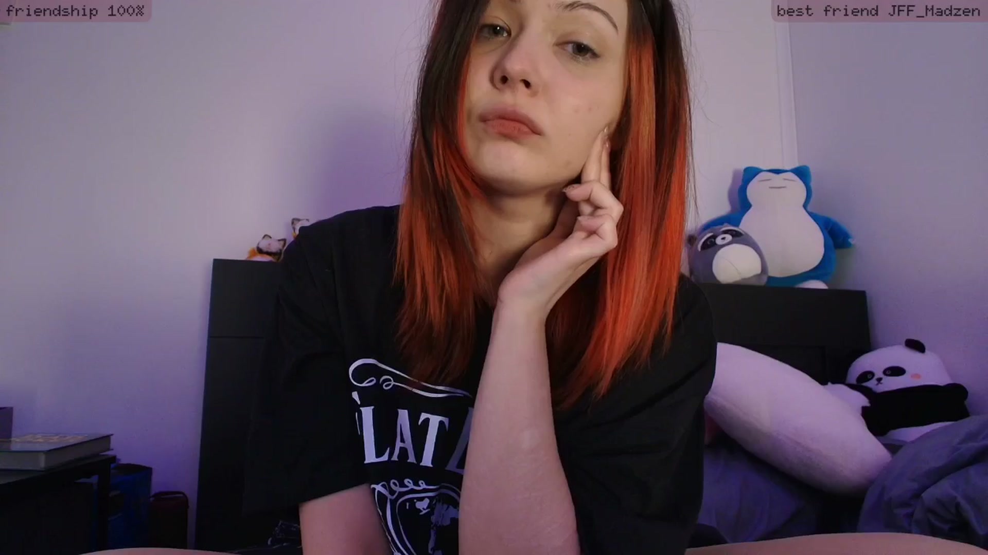 Gallery image thumbnail from unfriendly's myfreecams stream on, 04/10/2026, 02:49 image 15 of 20