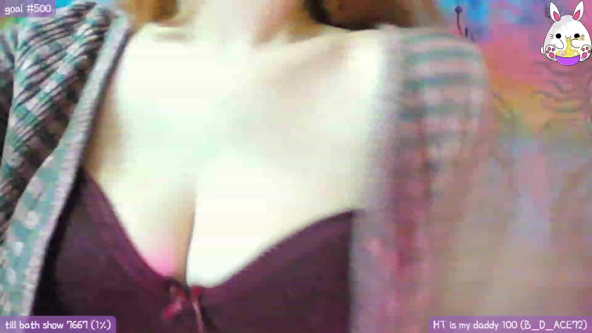Gallery image thumbnail from unique_one's myfreecams stream on, 12/01/2022, 24:44 image 15 of 20