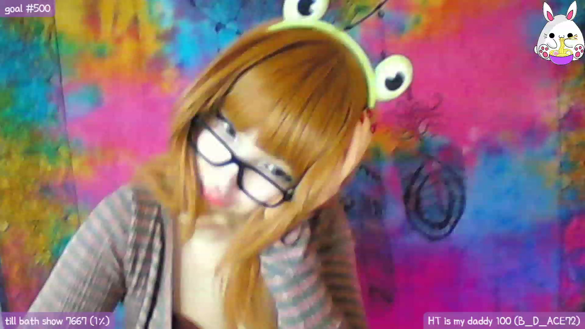 Gallery image thumbnail from unique_one's myfreecams stream on, 12/01/2022, 24:44 image 17 of 20