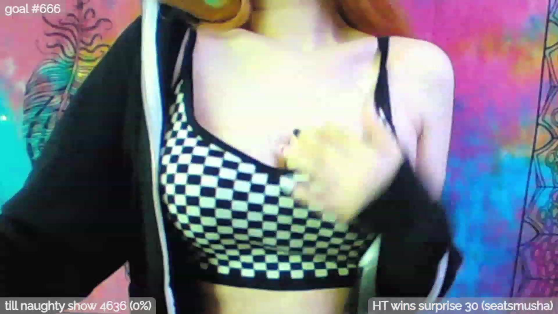 Gallery image thumbnail from unique_one's myfreecams stream on, 03/03/2023, 19:47 image 2 of 20