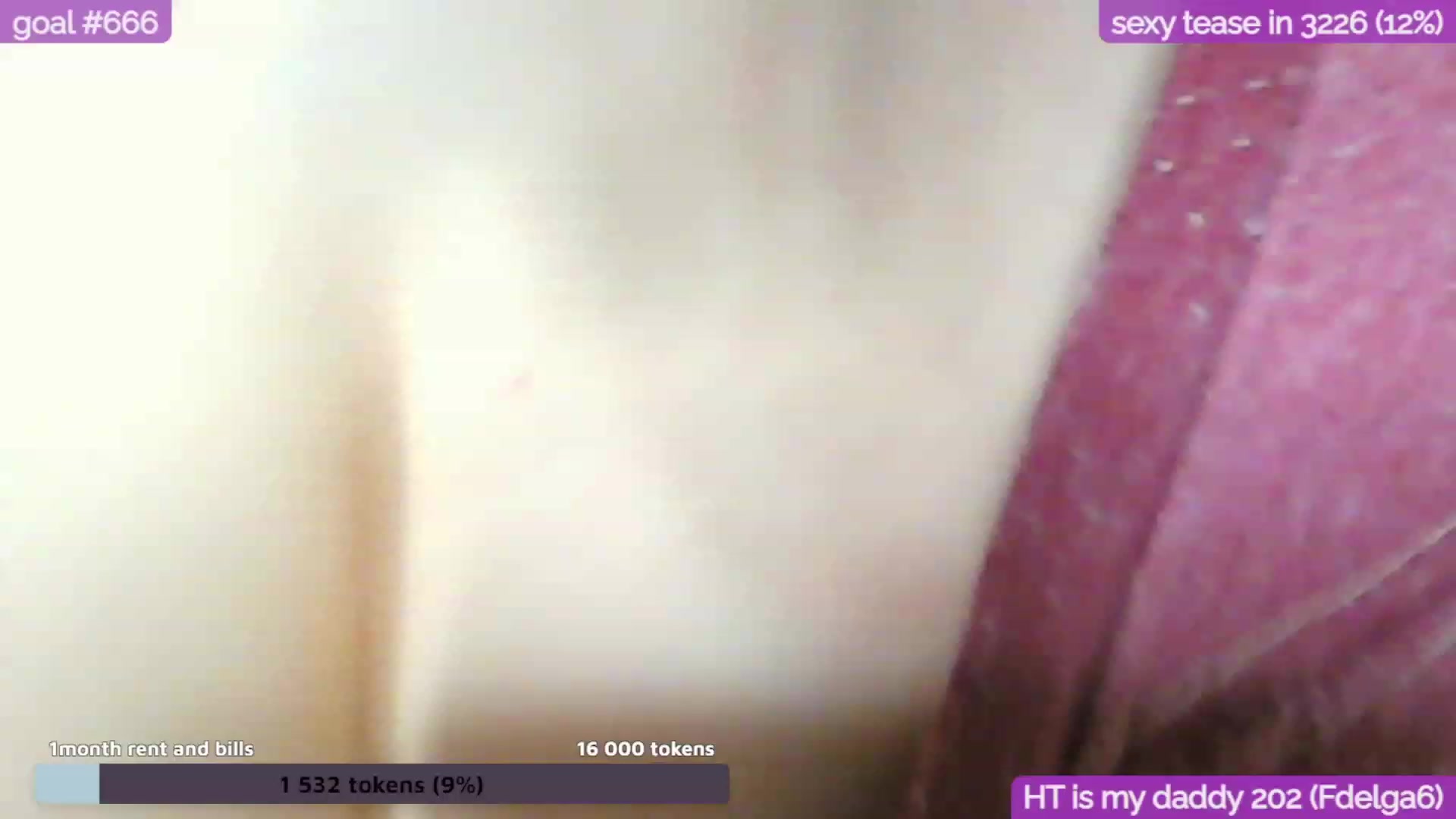 Gallery image thumbnail from unique_one's myfreecams stream on, 04/10/2023, 24:17 image 3 of 20