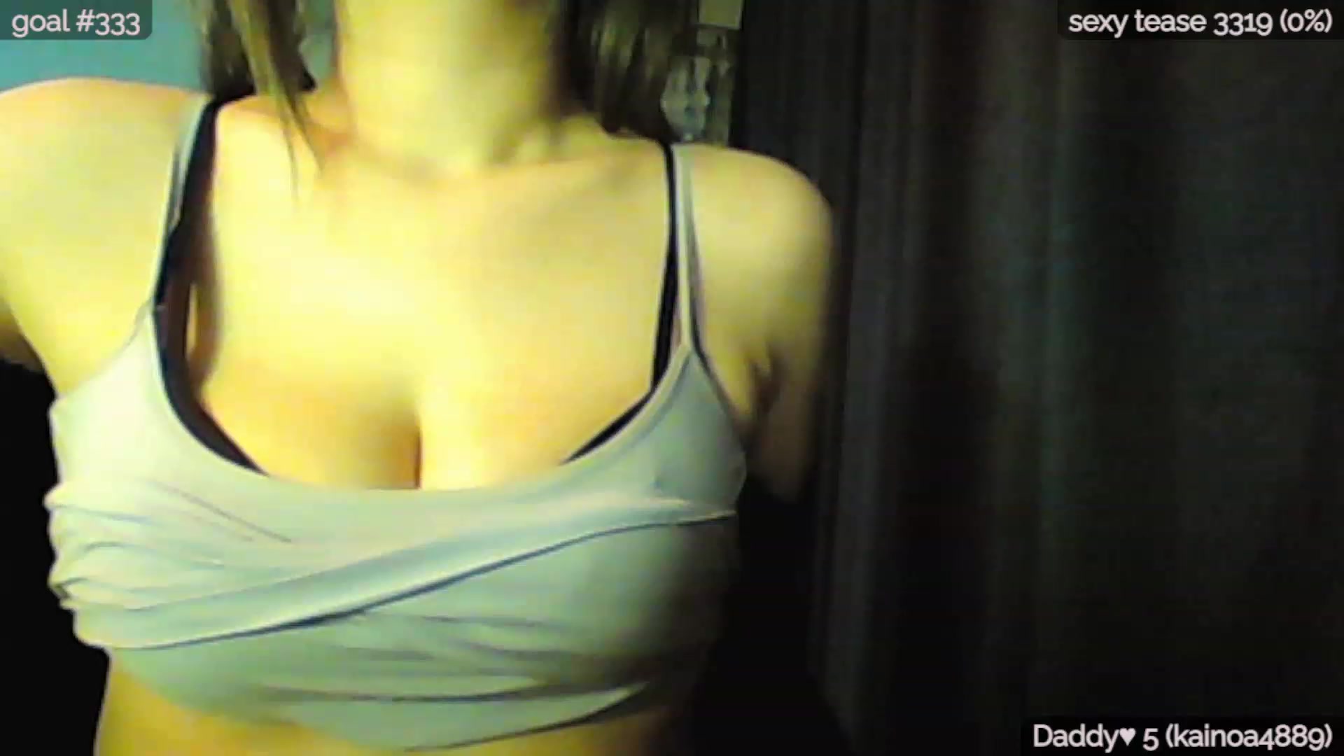 Gallery image thumbnail from unique_one's myfreecams stream on, 05/09/2023, 18:06 image 7 of 20