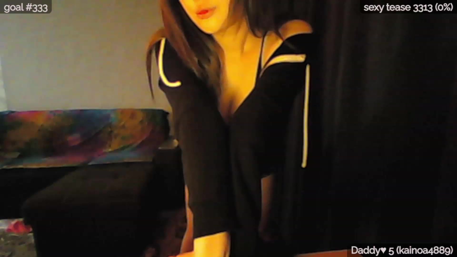 Gallery image thumbnail from unique_one's myfreecams stream on, 05/09/2023, 18:06 image 14 of 20