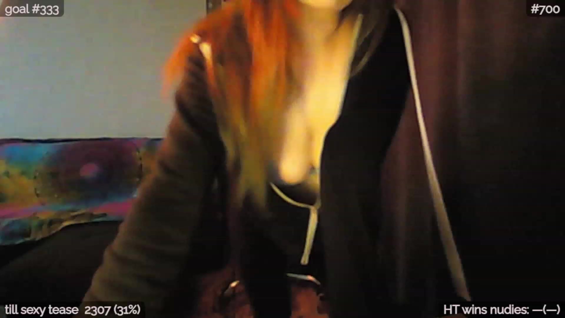 Gallery image thumbnail from unique_one's myfreecams stream on, 05/27/2023, 17:04 image 11 of 20