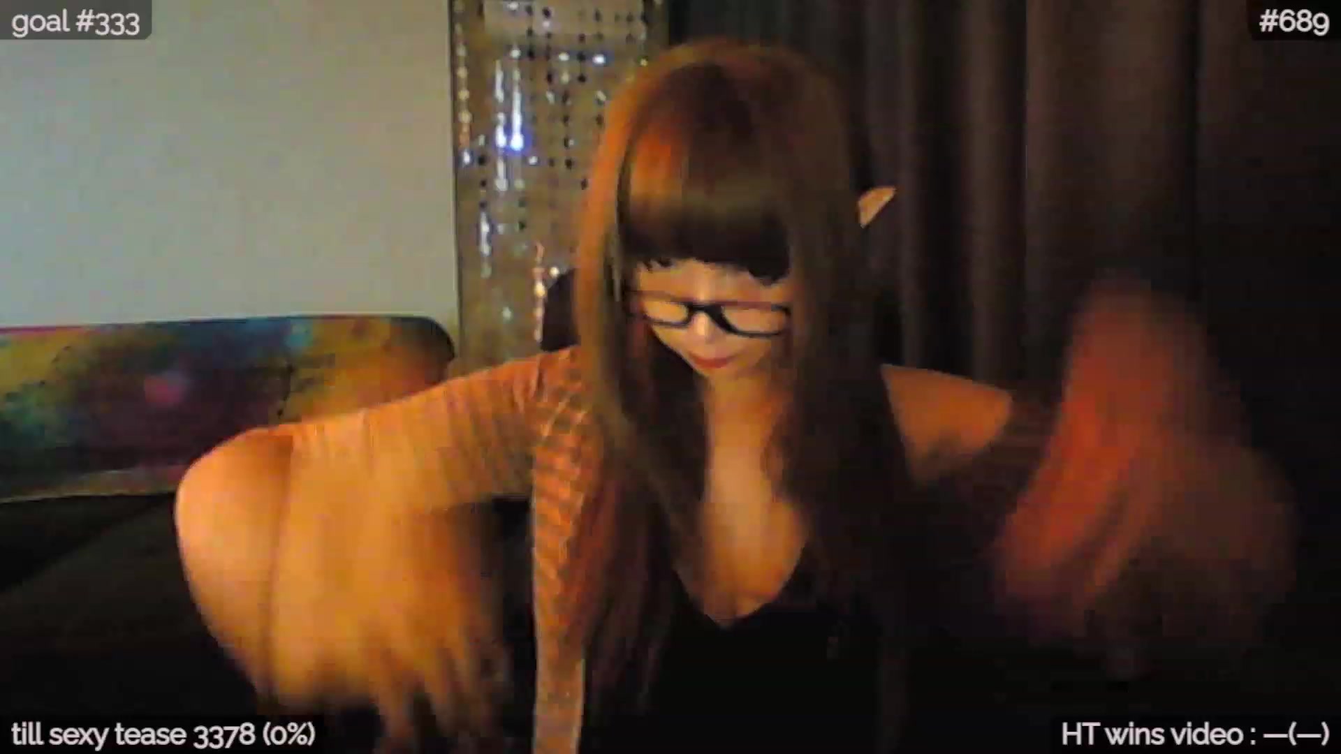 Gallery image thumbnail from unique_one's myfreecams stream on, 05/31/2023, 15:36 image 9 of 20