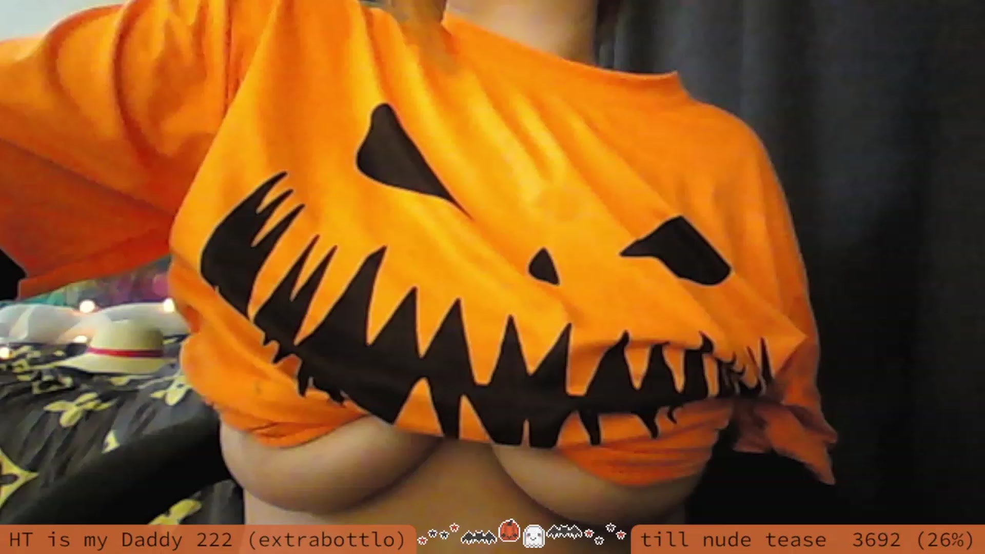 Gallery image thumbnail from unique_one's myfreecams stream on, 10/05/2023, 24:32 image 20 of 20
