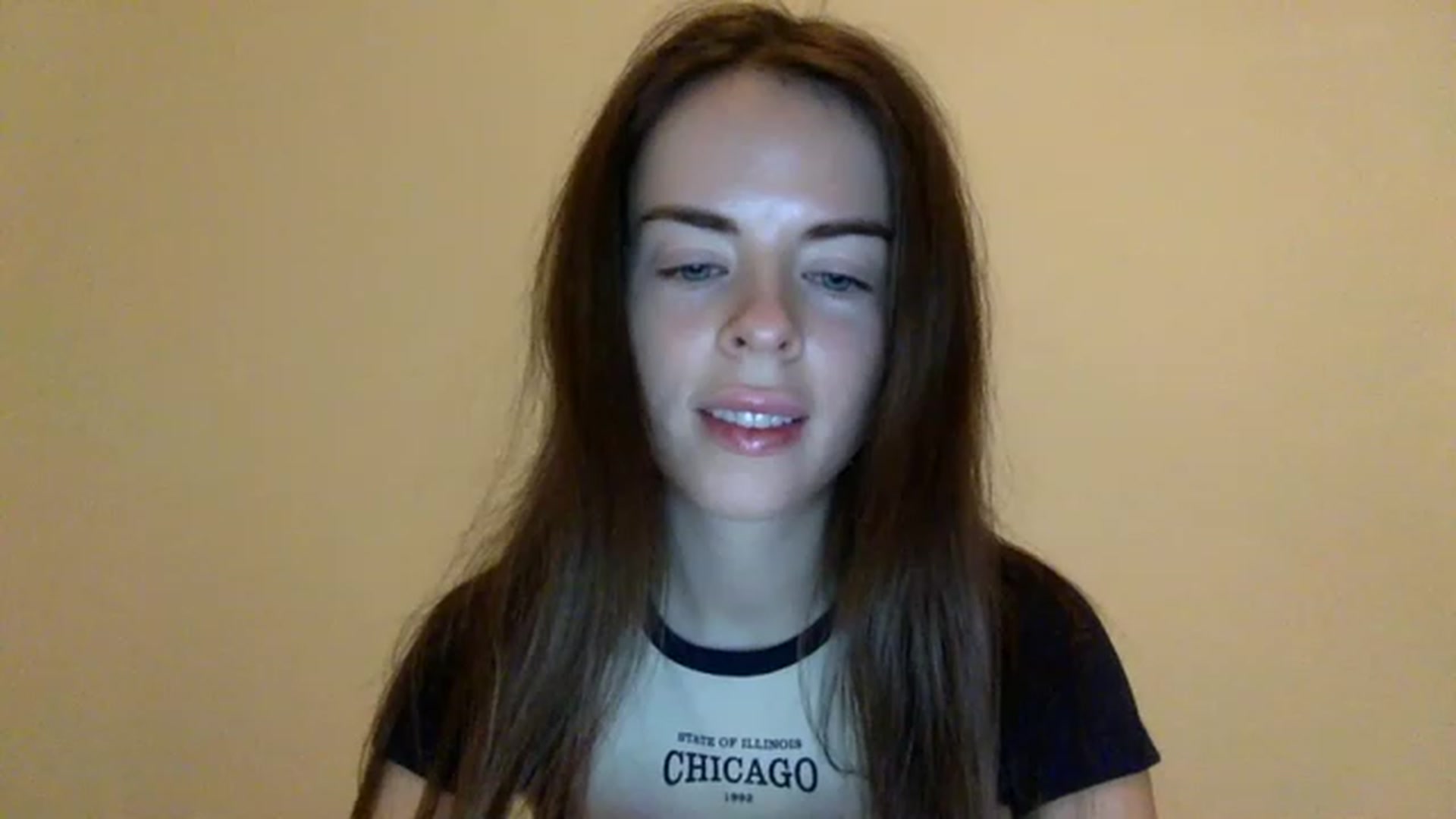 Gallery image thumbnail from unknown_sun's myfreecams stream on, 12/18/2022, 20:37 image 5 of 20