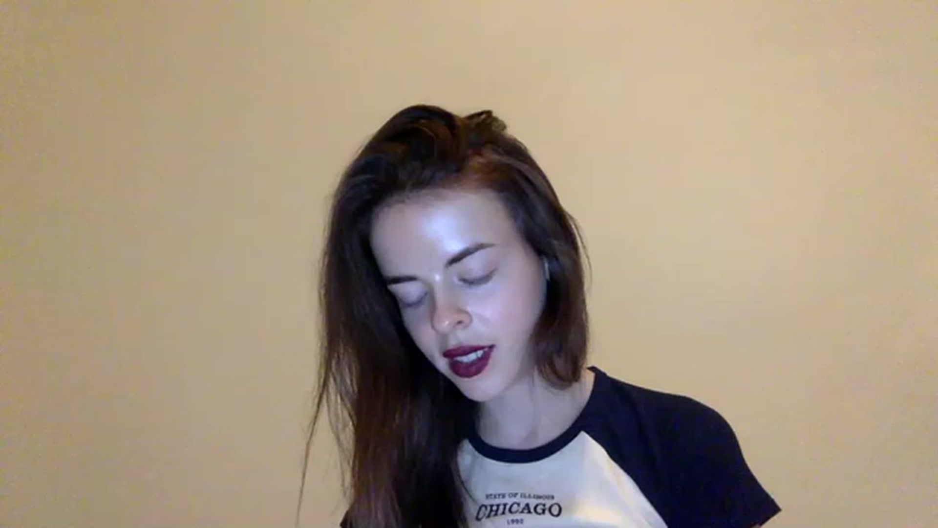 Gallery image thumbnail from unknown_sun's myfreecams stream on, 12/25/2022, 22:51 image 20 of 20