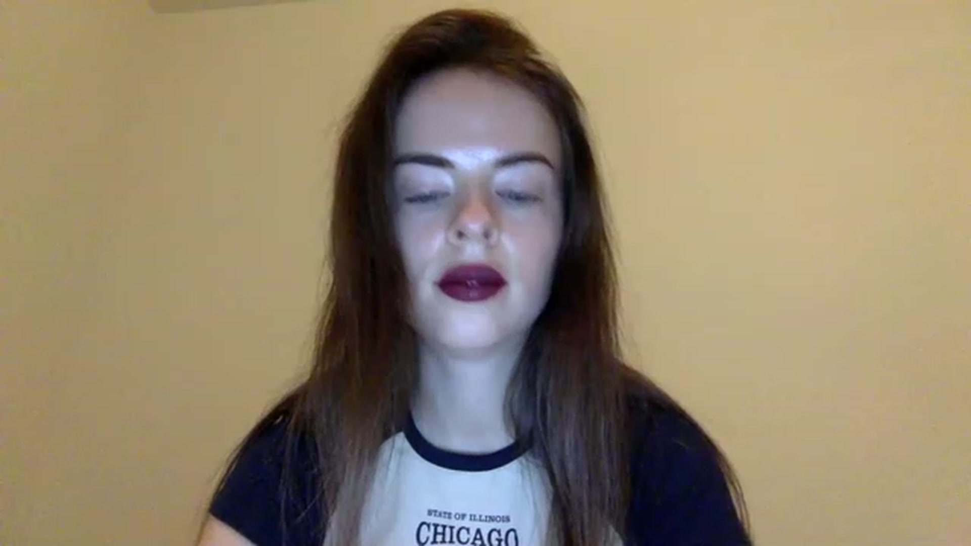 Gallery image thumbnail from unknown_sun's myfreecams stream on, 12/25/2022, 22:51 image 7 of 20