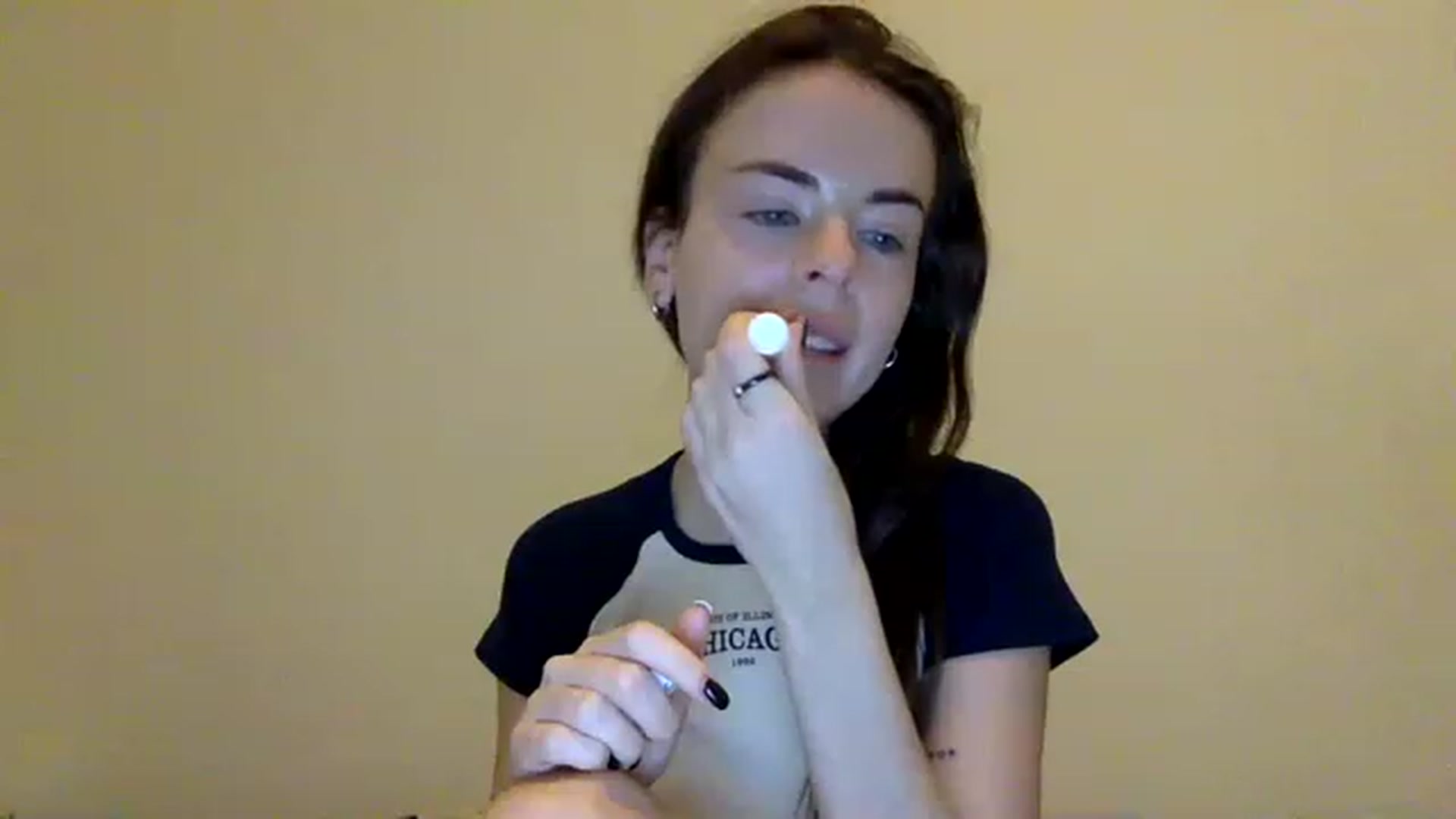 Gallery image thumbnail from unknown_sun's myfreecams stream on, 12/26/2022, 23:52 image 9 of 20