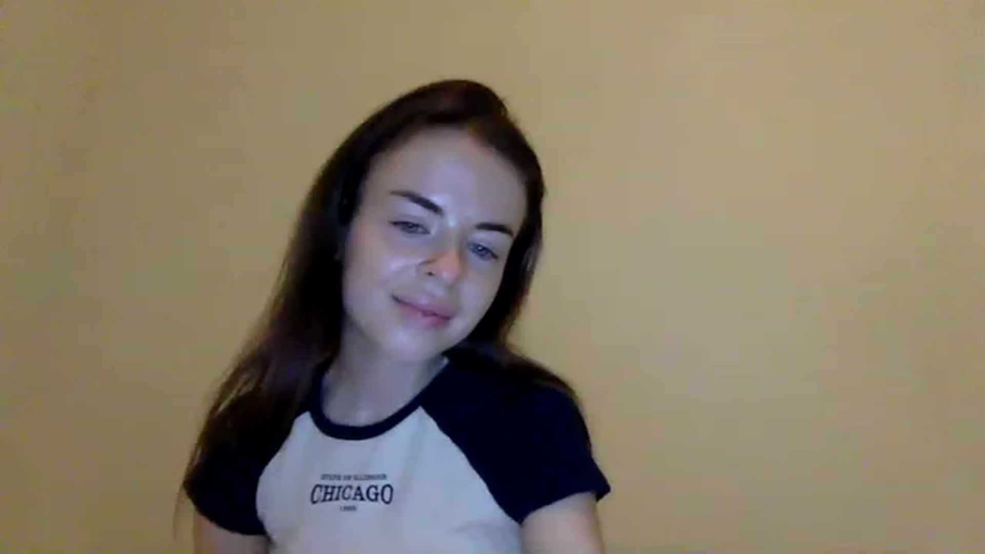 Gallery image thumbnail from unknown_sun's myfreecams stream on, 12/26/2022, 23:52 image 12 of 20