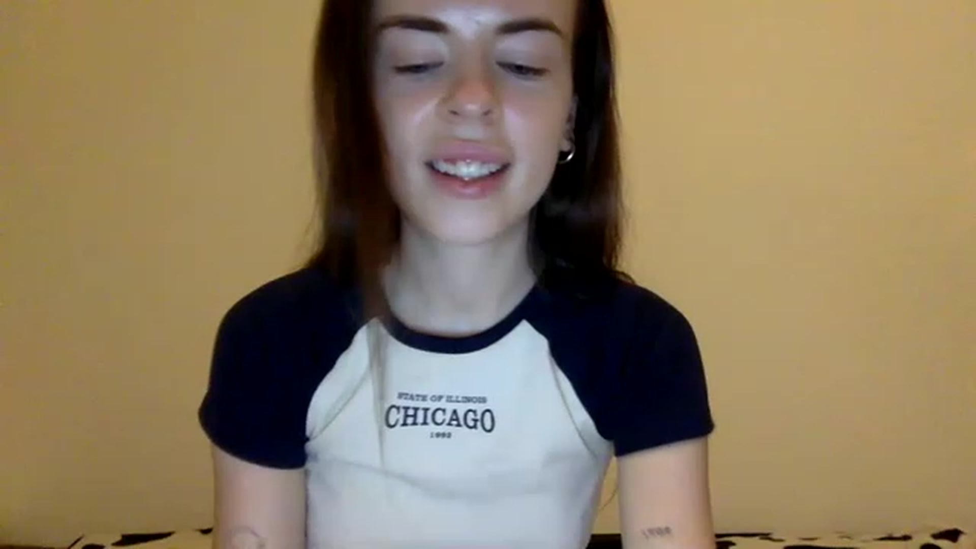 Gallery image thumbnail from unknown_sun's myfreecams stream on, 12/26/2022, 23:52 image 13 of 20