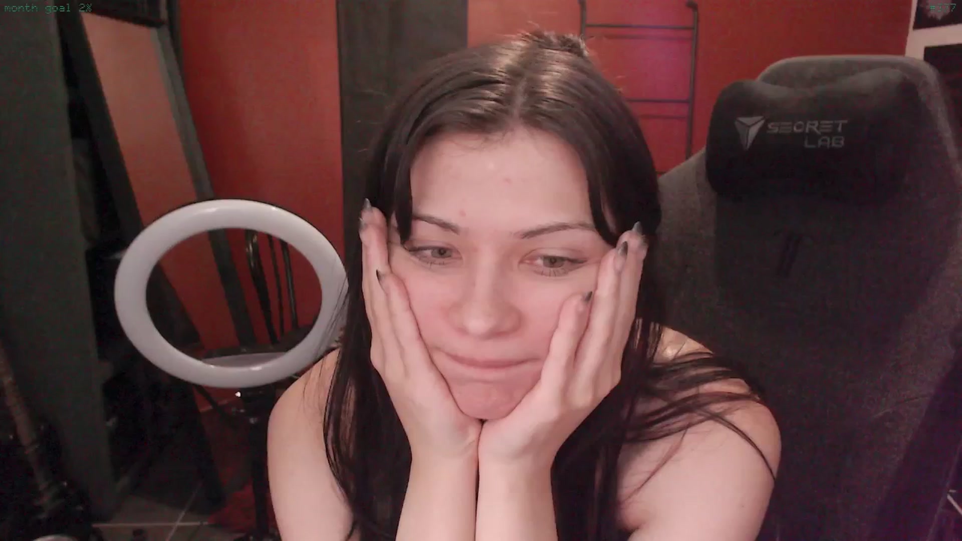Gallery image thumbnail from ur4f007's myfreecams stream on, 04/02/2025, 02:57 image 15 of 20