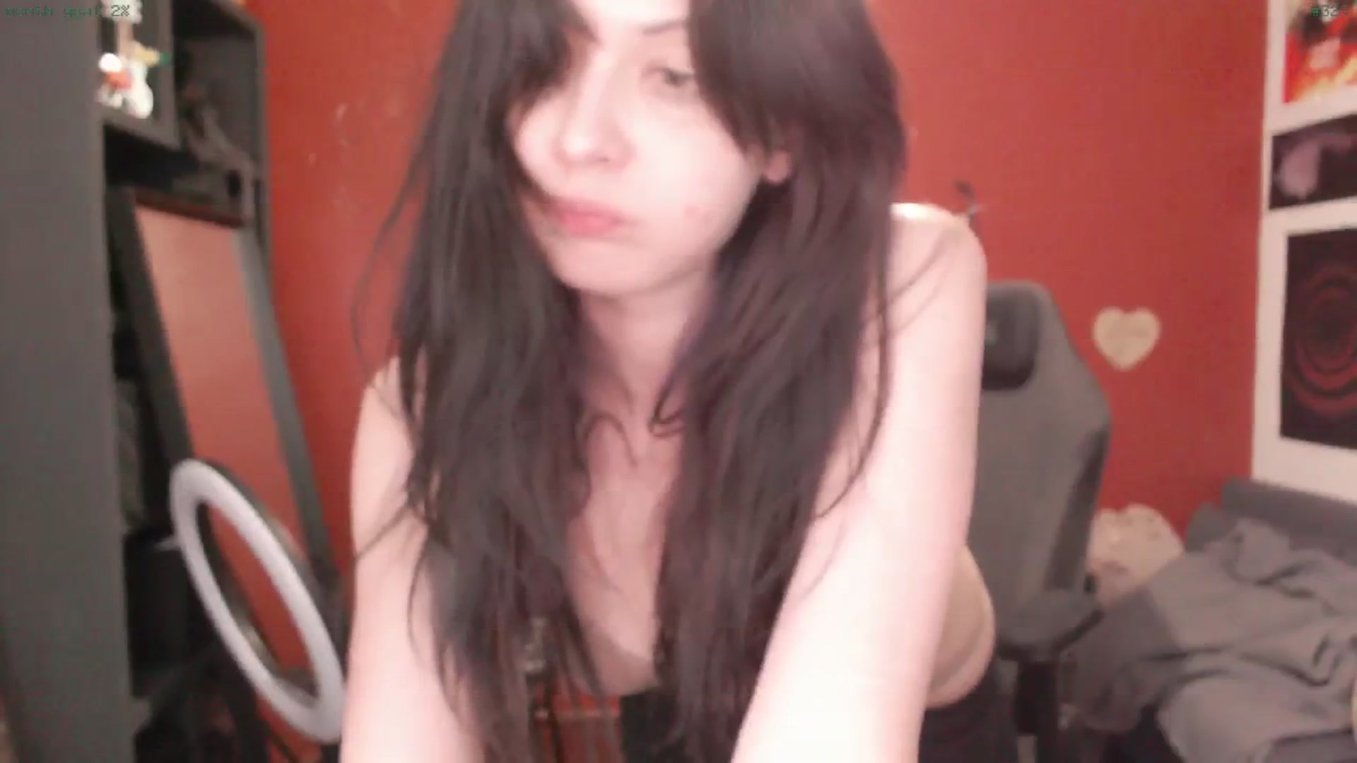 Gallery image thumbnail from ur4f007's myfreecams stream on, 04/02/2025, 04:15 image 16 of 20