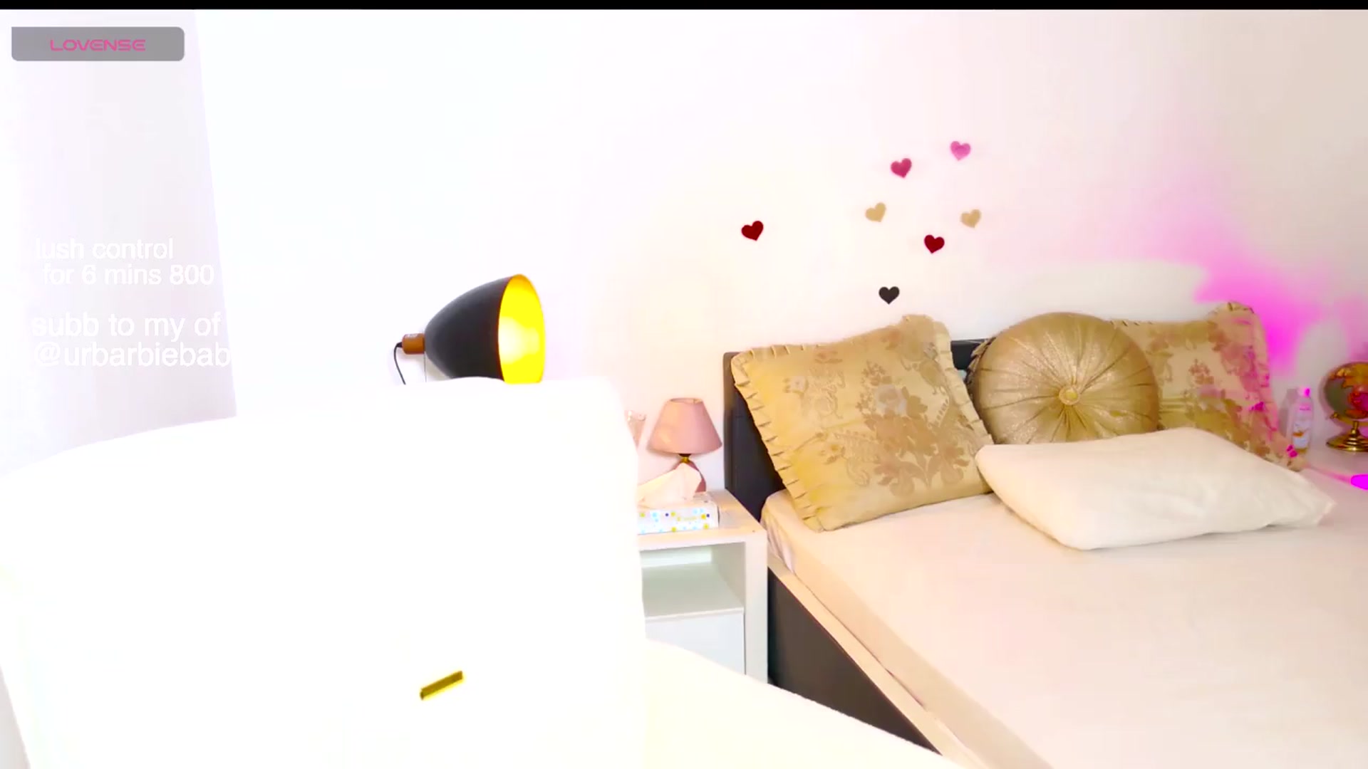 Gallery image thumbnail from urbarbie's myfreecams stream on, 08/16/2026, 16:16 image 7 of 20
