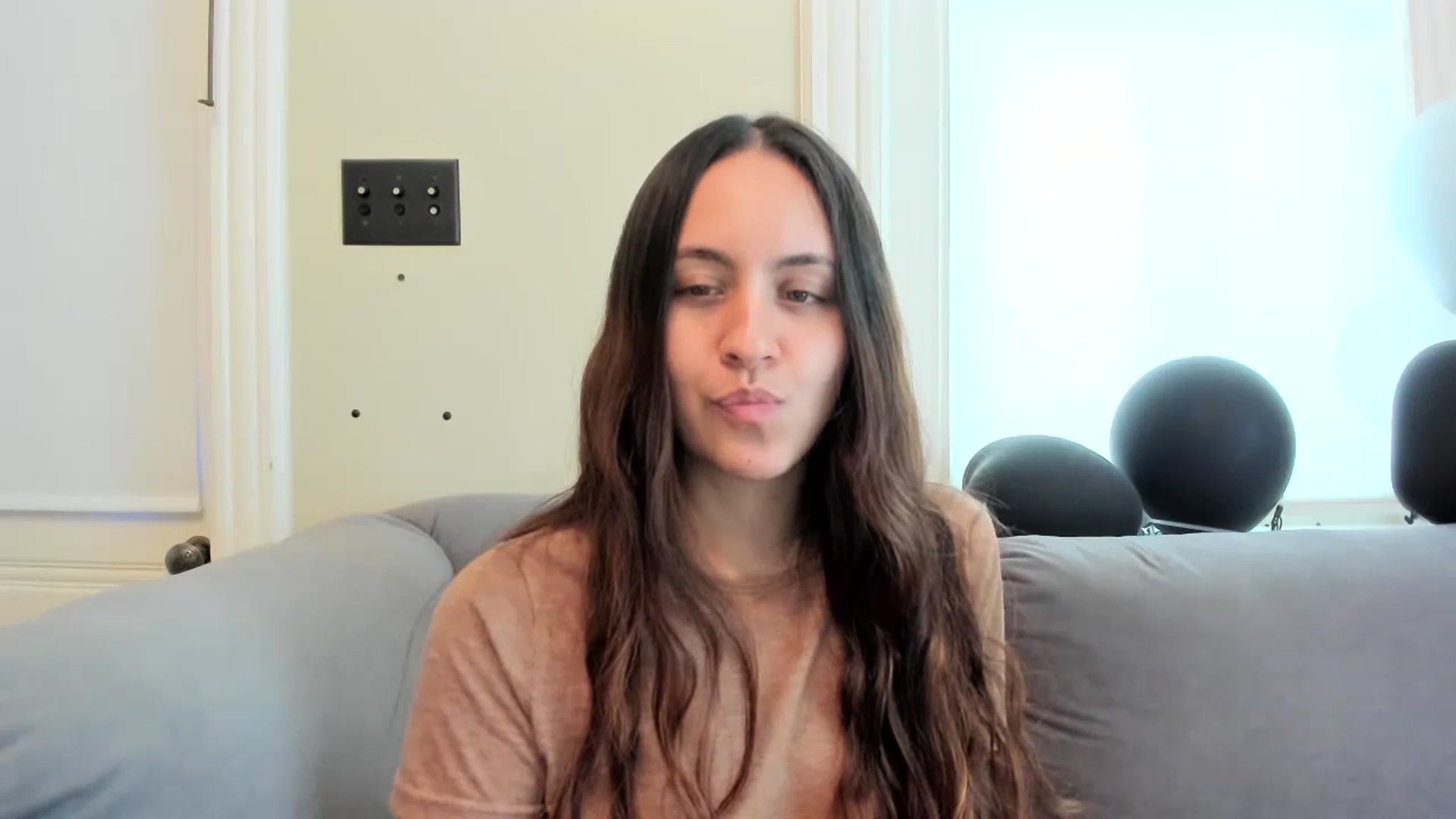 Gallery image thumbnail from urcute's myfreecams stream on, 06/11/2024, 20:48 image 12 of 20