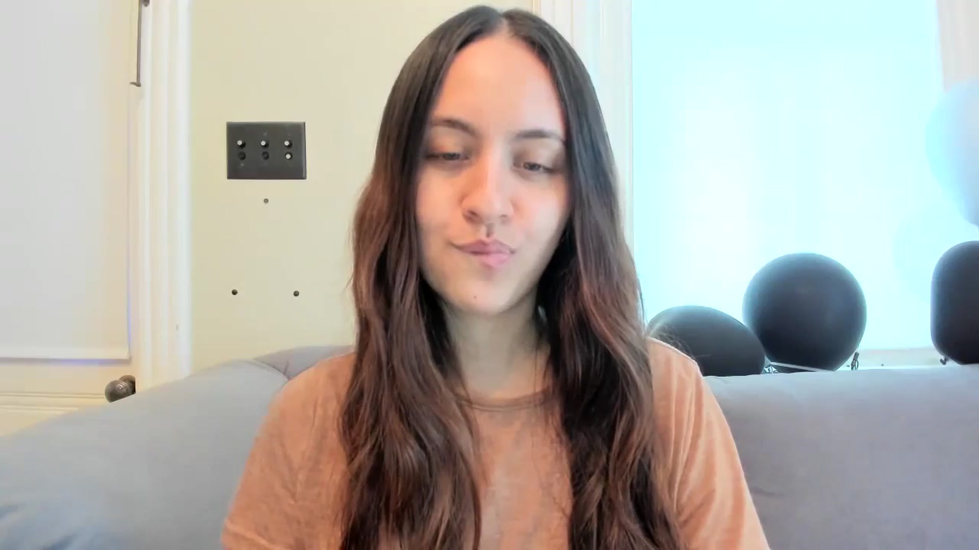 Gallery image thumbnail from urcute's myfreecams stream on, 06/11/2024, 20:48 image 8 of 20