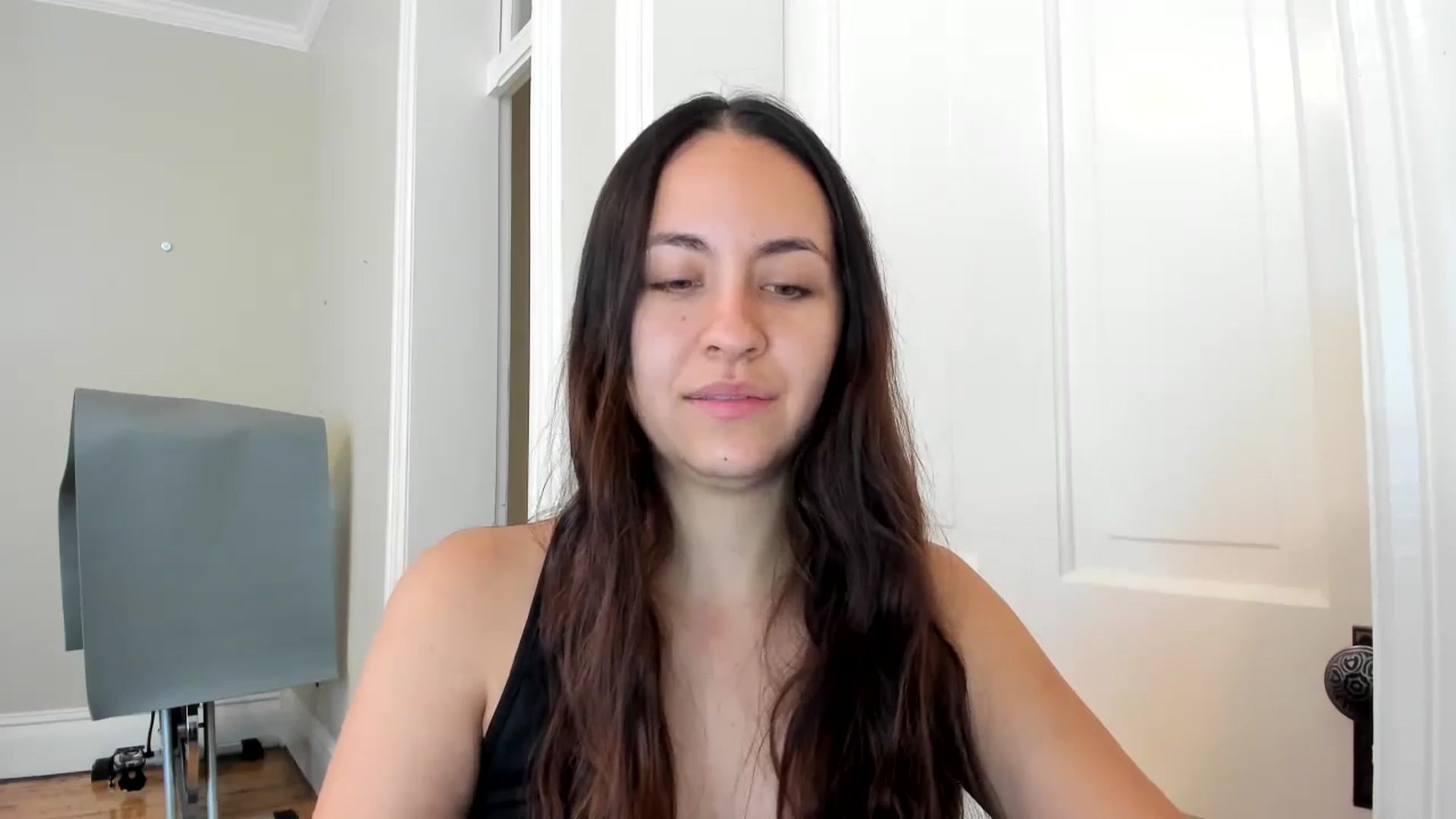 Gallery image thumbnail from urcute's myfreecams stream on, 07/20/2024, 14:59 image 19 of 20