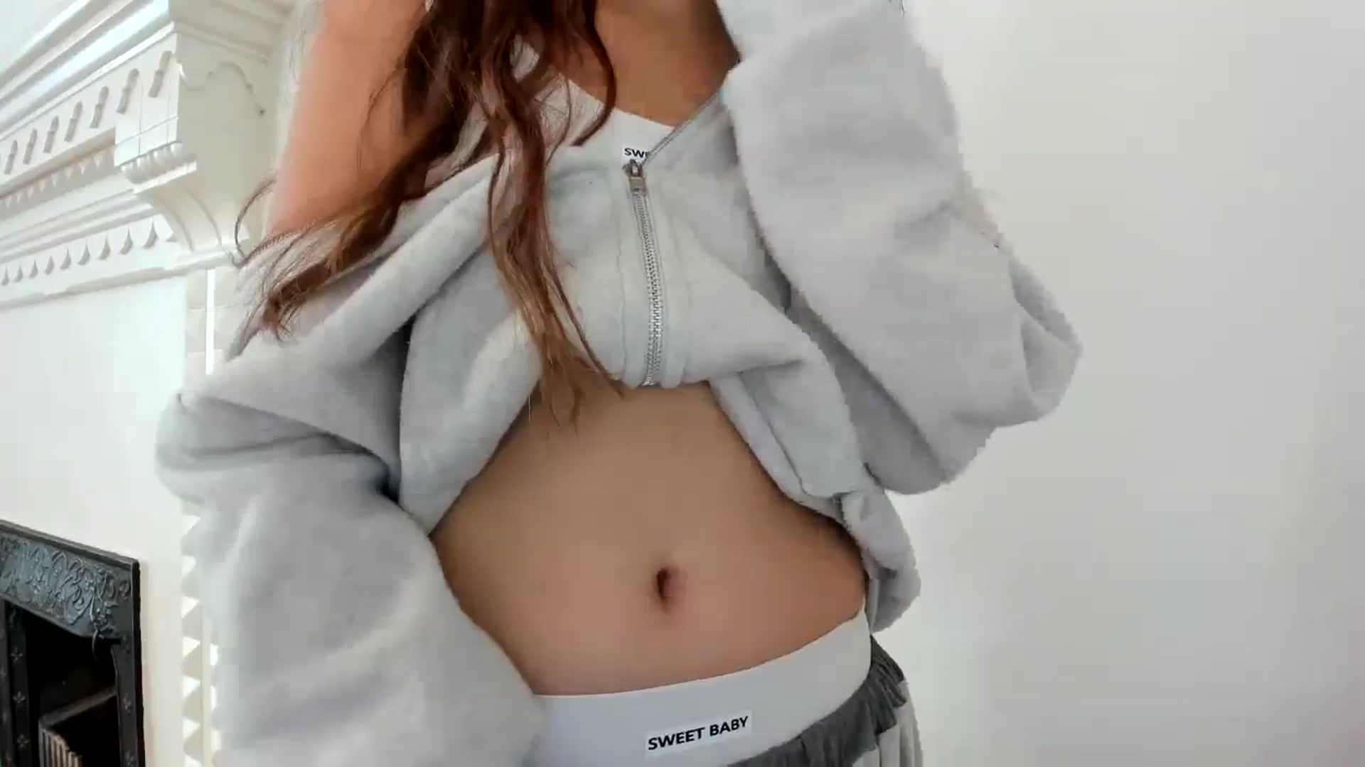 Gallery image thumbnail from urcute's myfreecams stream on, 10/16/2024, 15:58 image 16 of 20