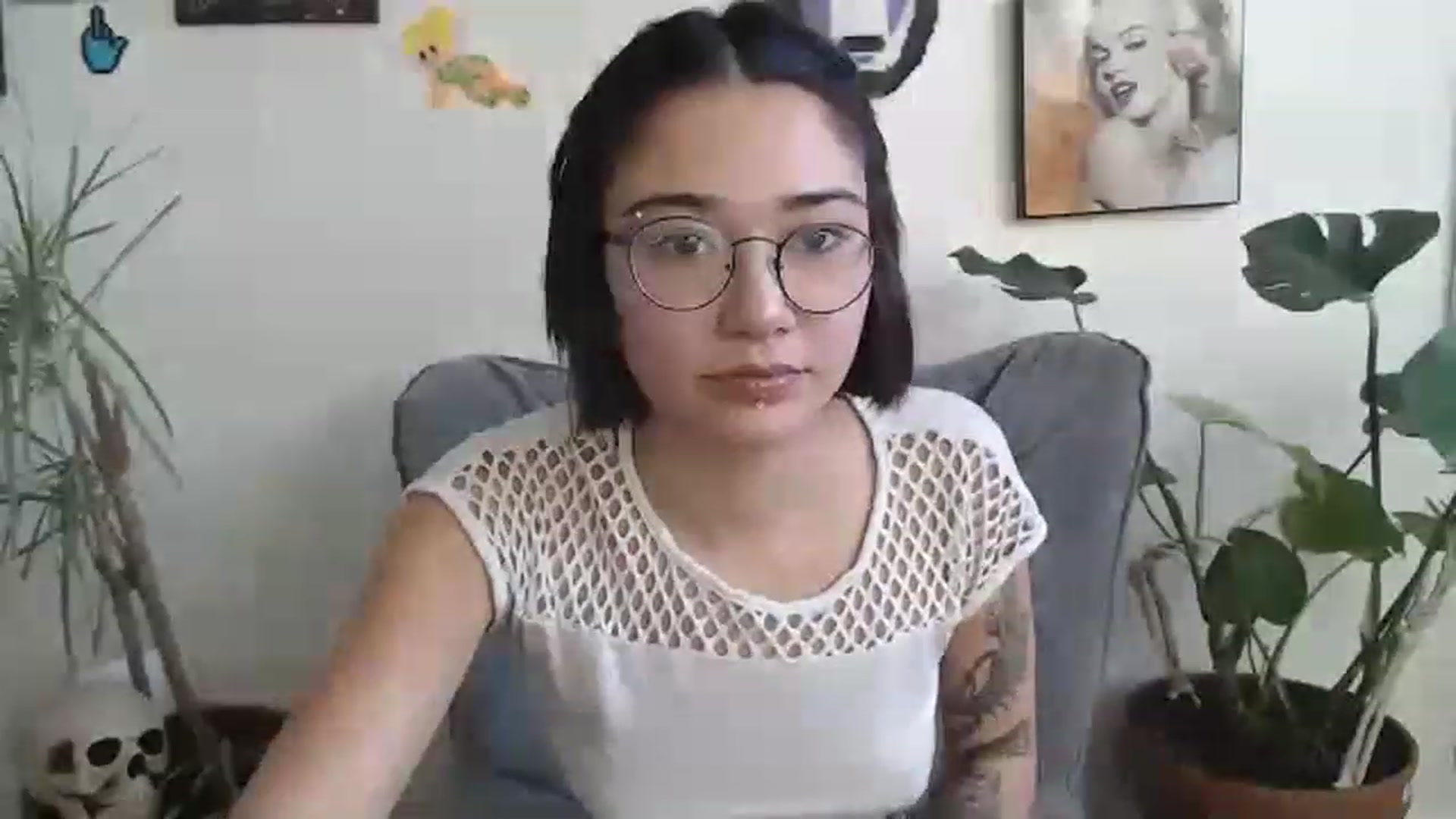 Gallery image thumbnail from urfavwasian's myfreecams stream on, 11/15/2022, 21:32 image 20 of 20