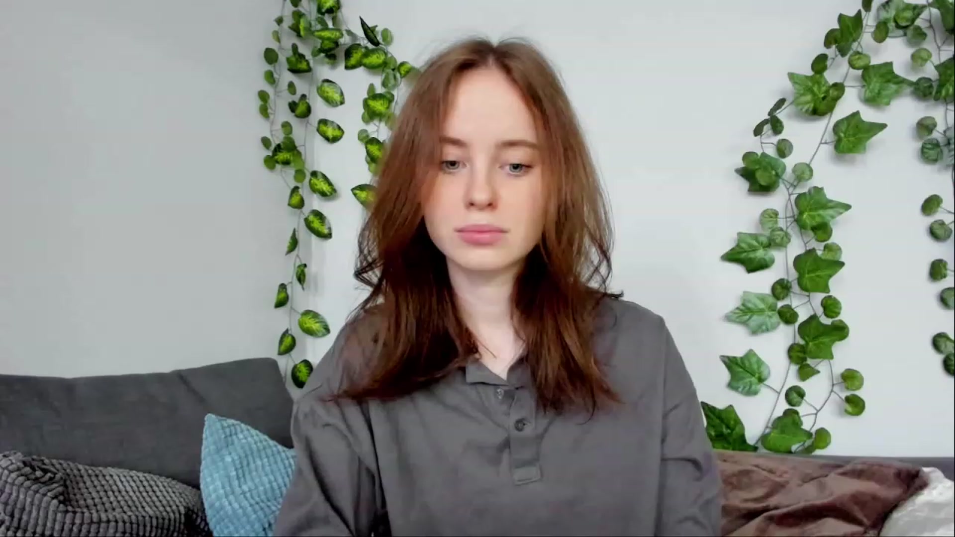 Gallery image thumbnail from userSasha's myfreecams stream on, 12/06/2022, 03:29 image 15 of 20