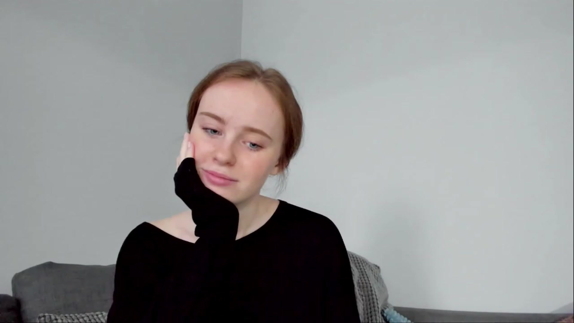 Gallery image thumbnail from userSasha's myfreecams stream on, 03/12/2023, 02:53 image 15 of 20