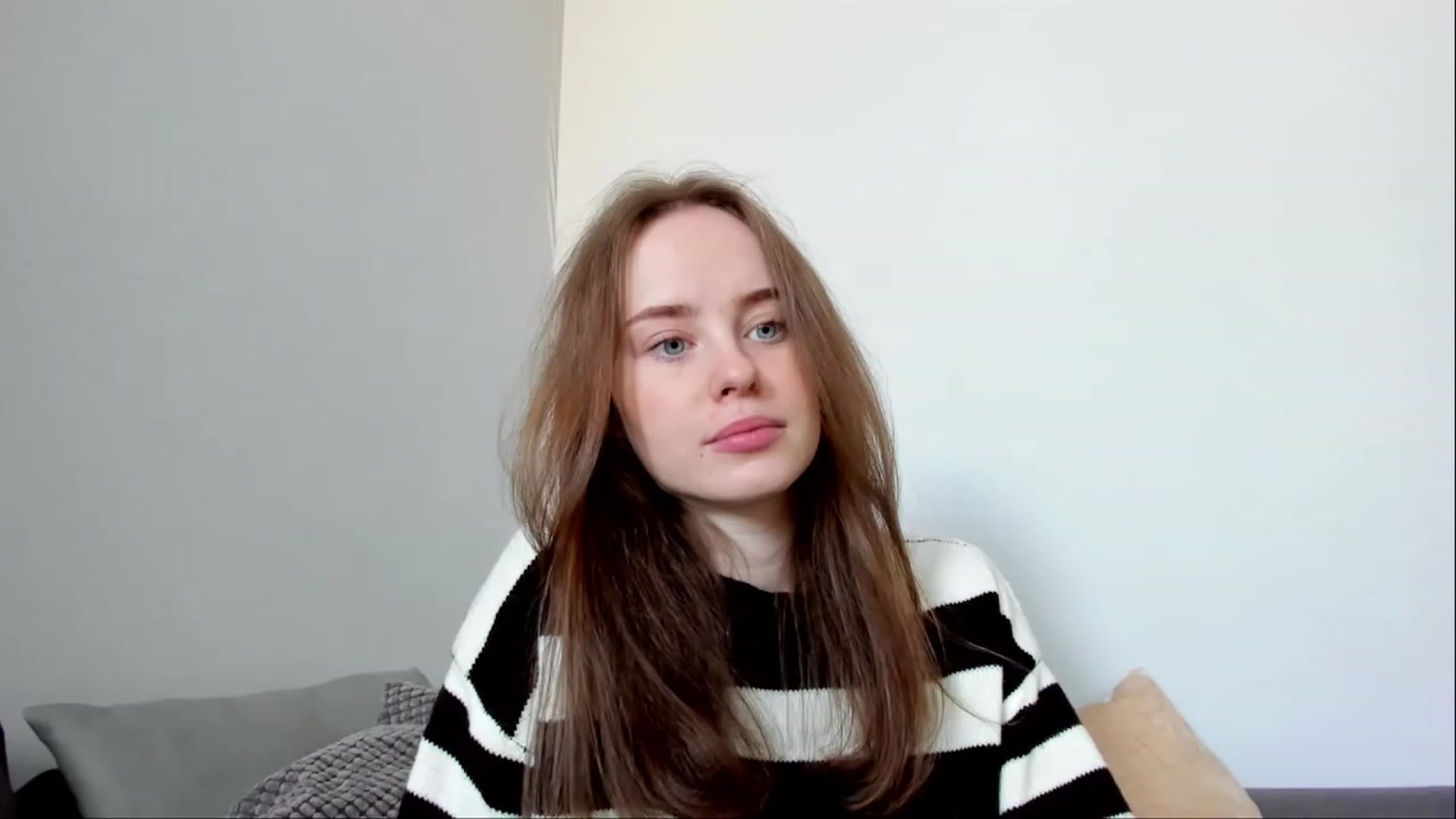 Gallery image thumbnail from userSasha's myfreecams stream on, 03/18/2023, 03:02 image 19 of 20