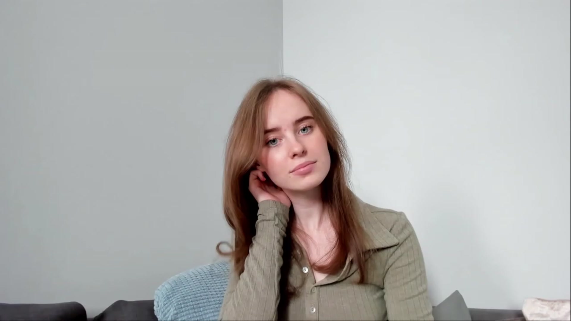 Gallery image thumbnail from userSasha's myfreecams stream on, 04/30/2023, 07:10 image 11 of 20