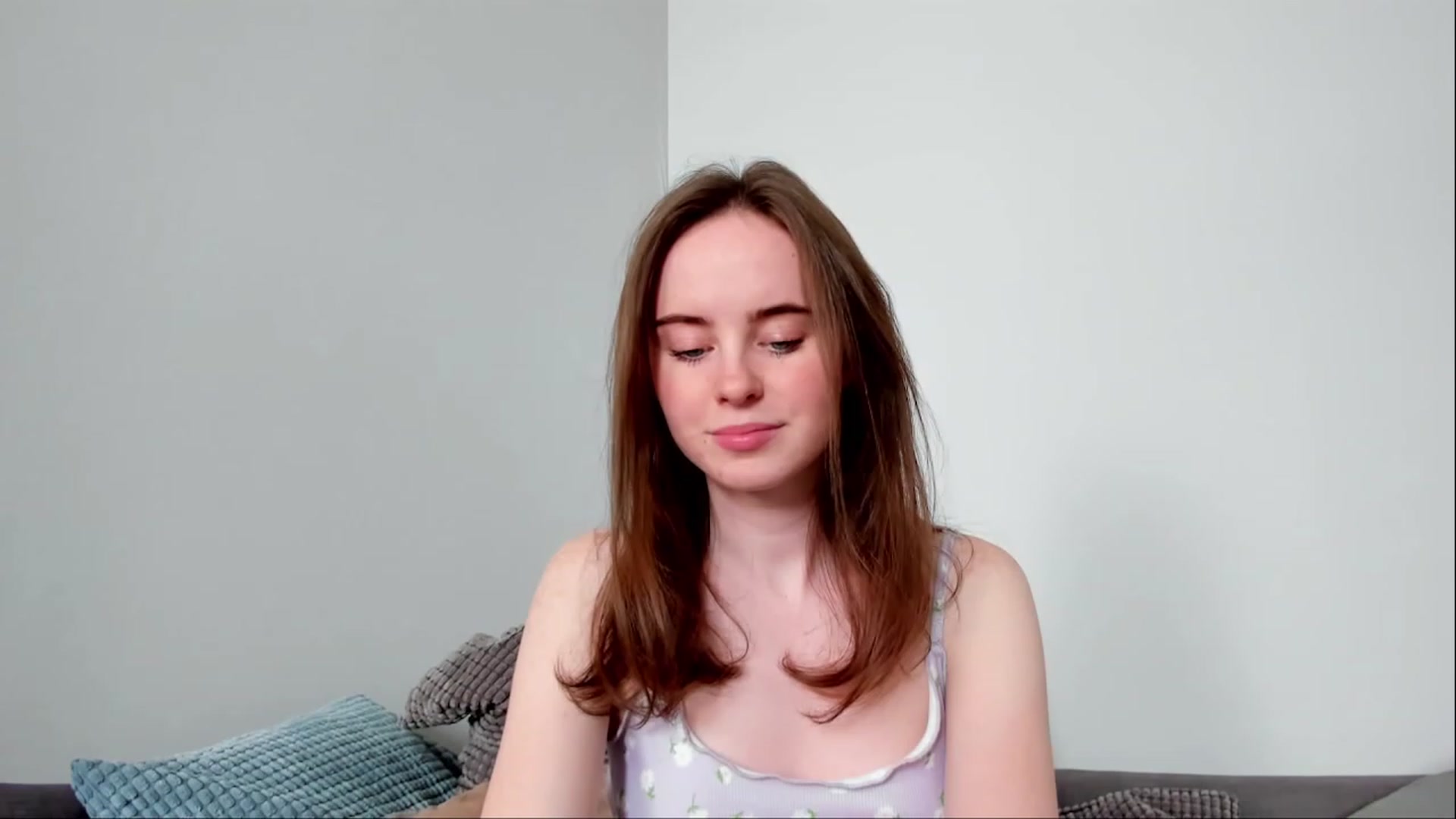Gallery image thumbnail from userSasha's myfreecams stream on, 06/01/2023, 12:00 image 10 of 20