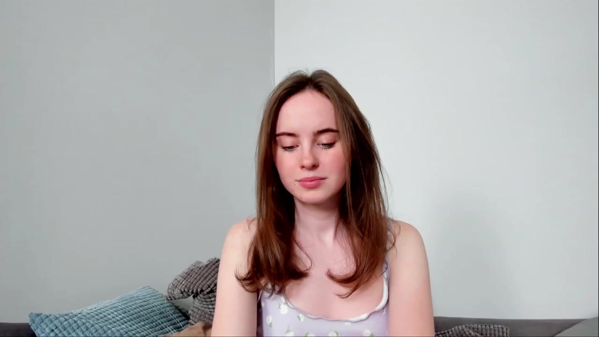 Gallery image thumbnail from userSasha's myfreecams stream on, 06/01/2023, 12:00 image 11 of 20