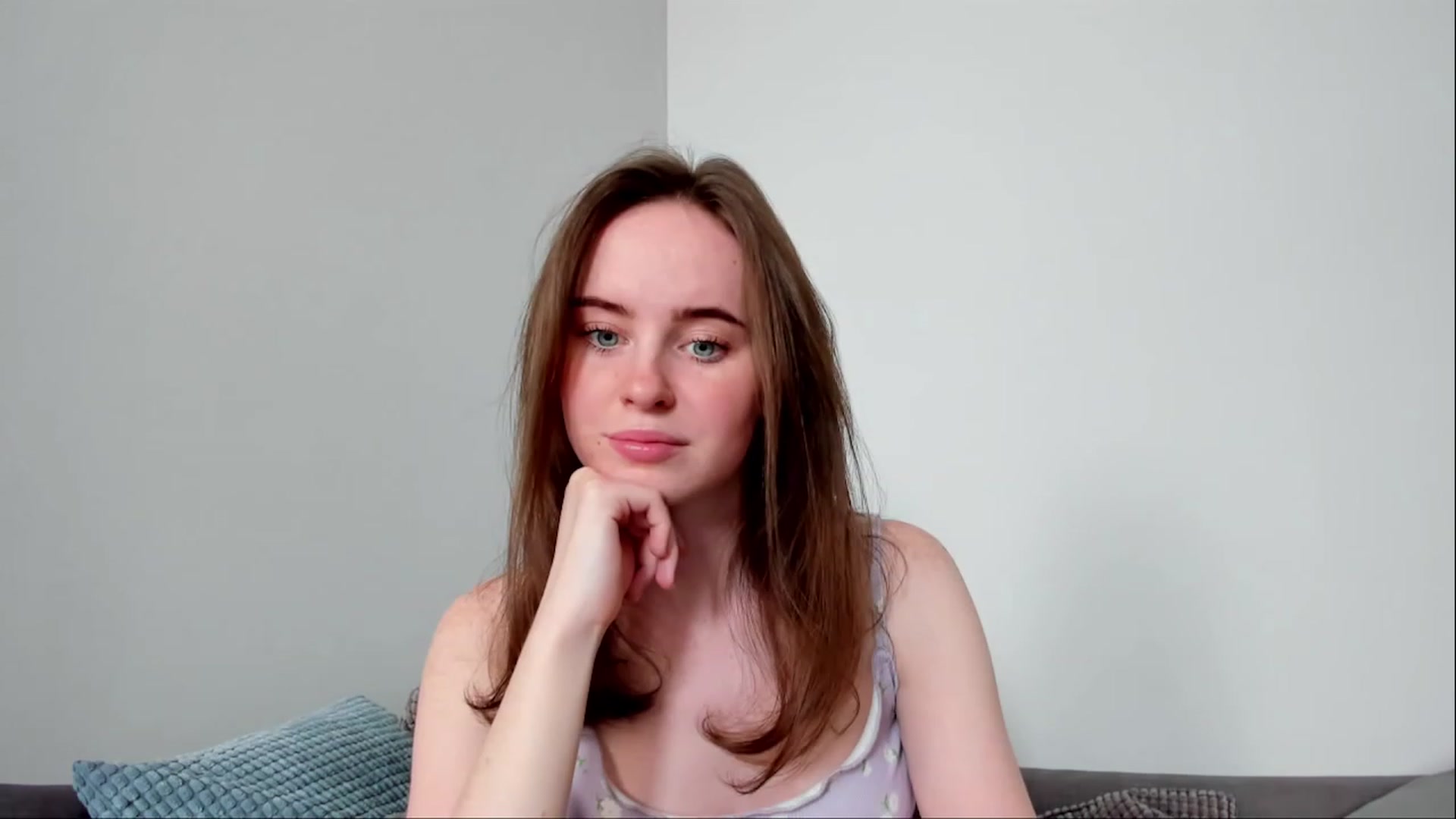 Gallery image thumbnail from userSasha's myfreecams stream on, 06/01/2023, 12:00 image 13 of 20
