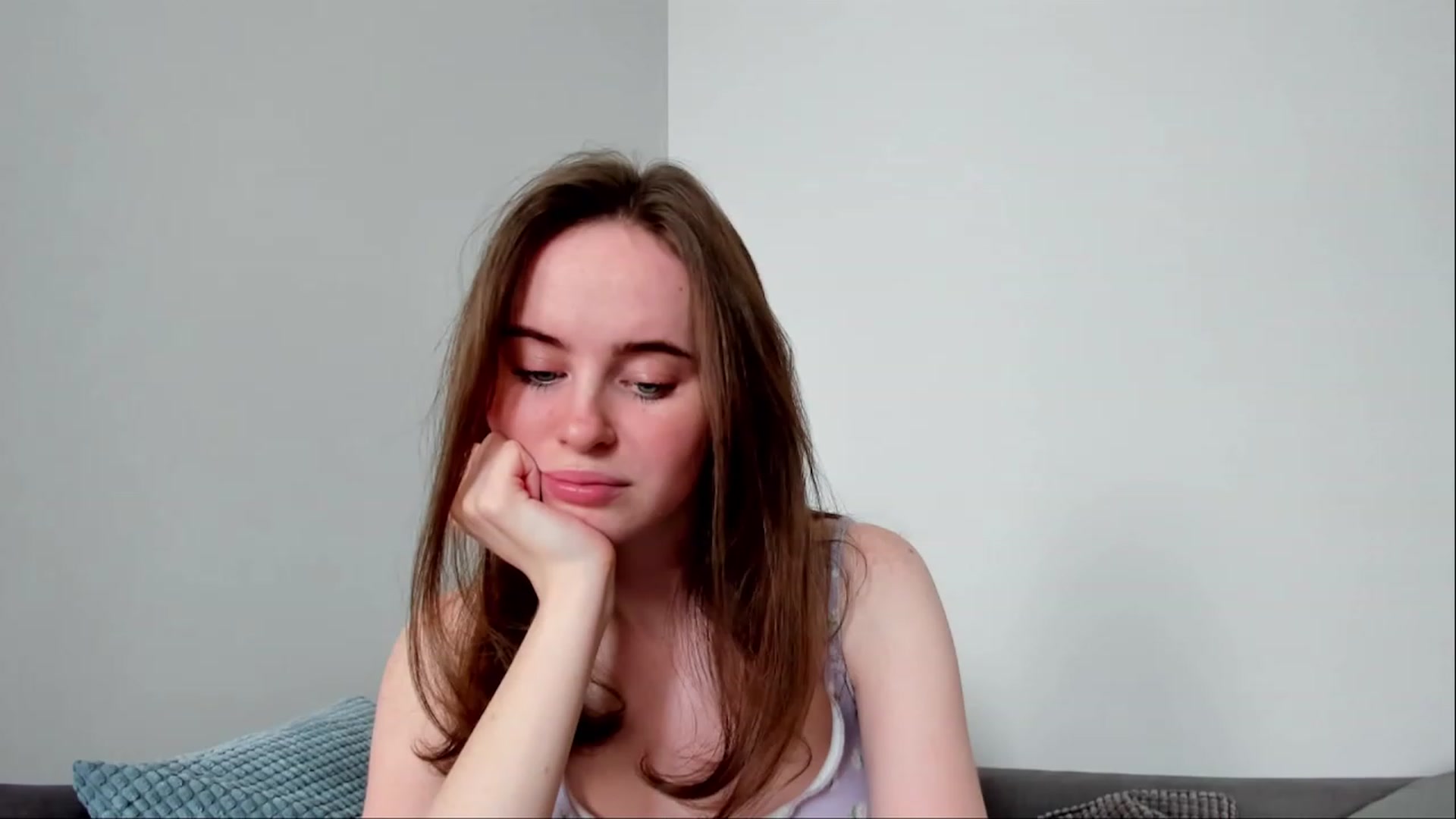 Gallery image thumbnail from userSasha's myfreecams stream on, 06/01/2023, 12:00 image 12 of 20