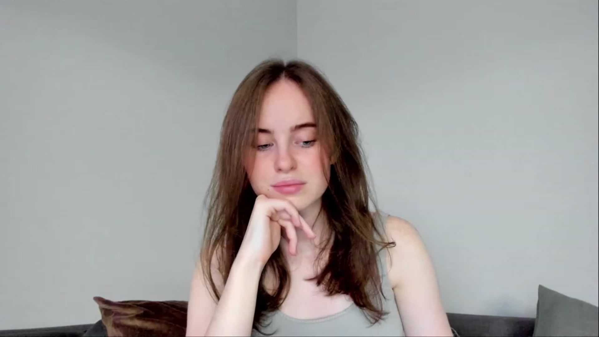 Gallery image thumbnail from userSasha's myfreecams stream on, 06/02/2023, 15:12 image 6 of 20