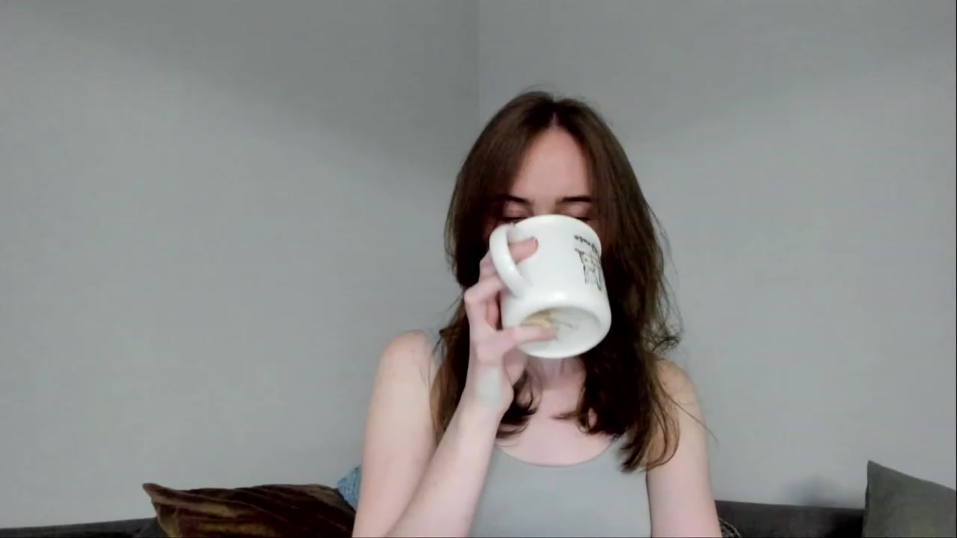 Gallery image thumbnail from userSasha's myfreecams stream on, 06/02/2023, 15:12 image 18 of 20