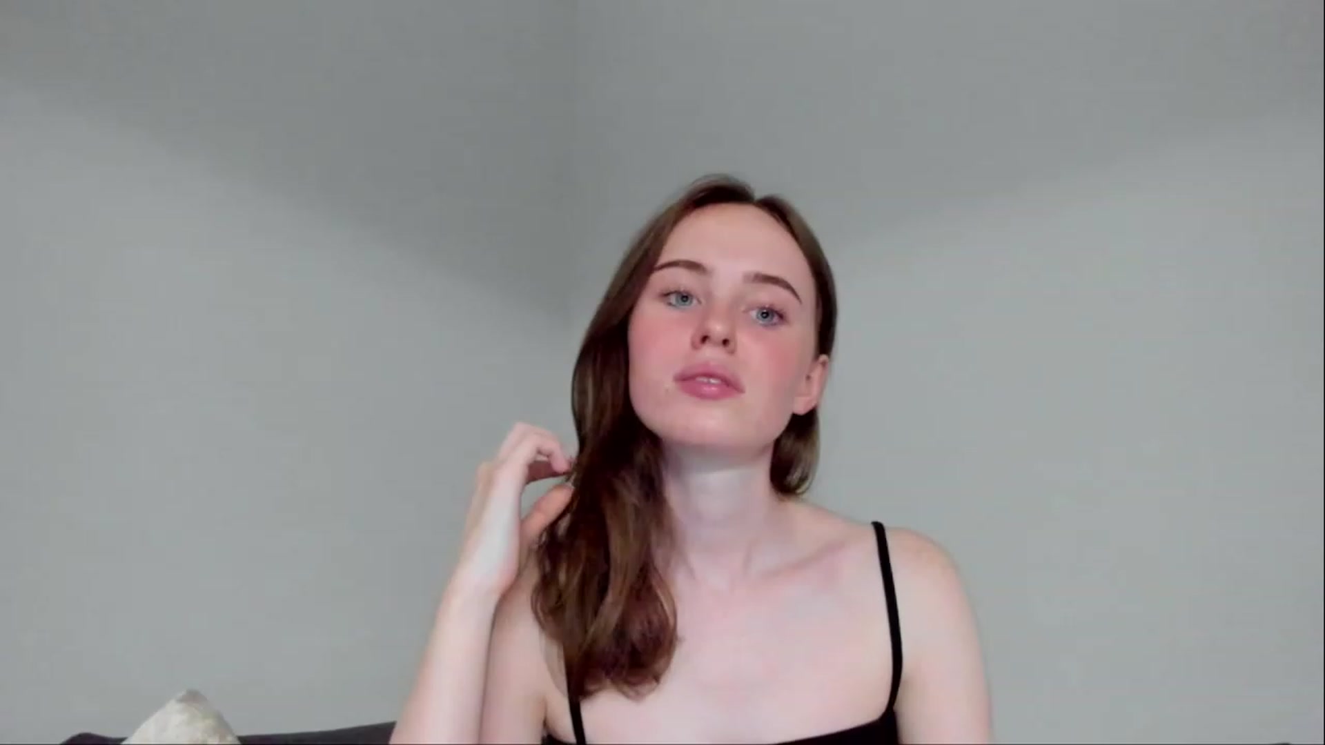 Gallery image thumbnail from userSasha's myfreecams stream on, 06/07/2023, 16:46 image 7 of 20