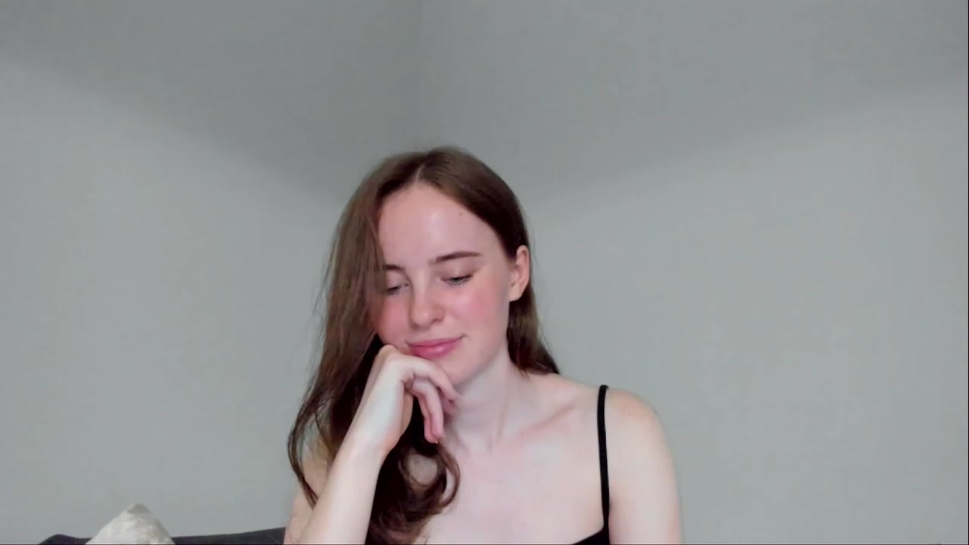 Gallery image thumbnail from userSasha's myfreecams stream on, 06/07/2023, 16:46 image 13 of 20