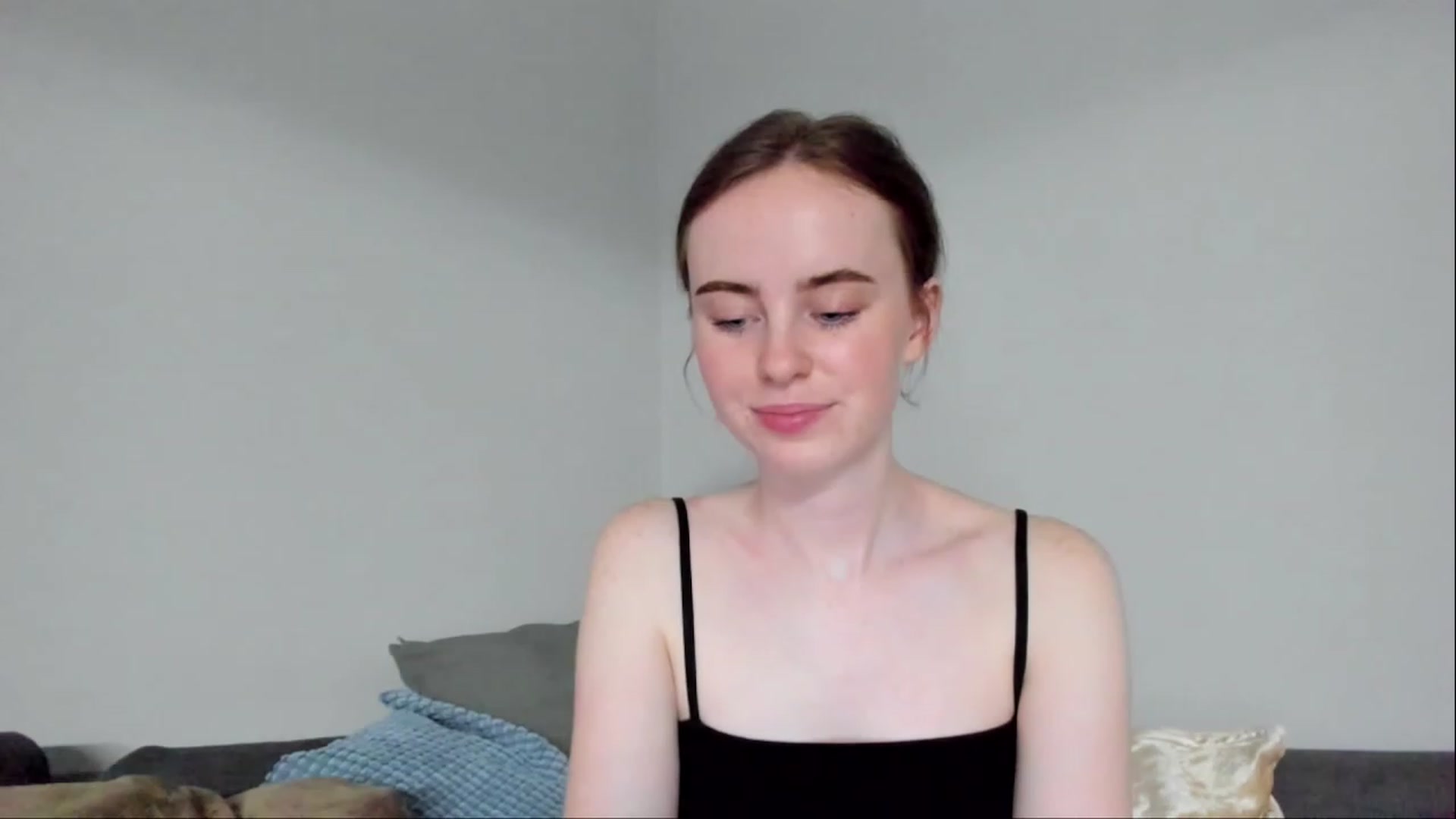 Gallery image thumbnail from userSasha's myfreecams stream on, 06/08/2023, 15:27 image 15 of 20