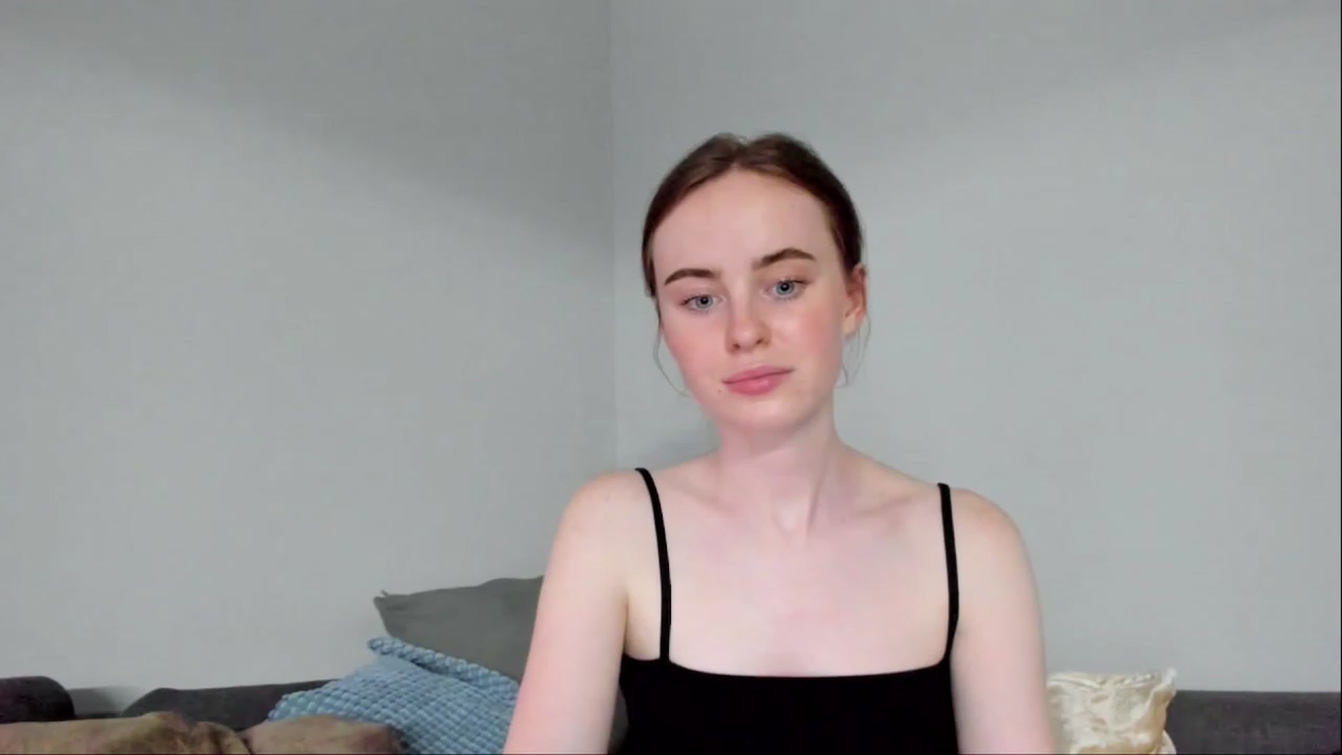 Gallery image thumbnail from userSasha's myfreecams stream on, 06/08/2023, 15:27 image 9 of 20