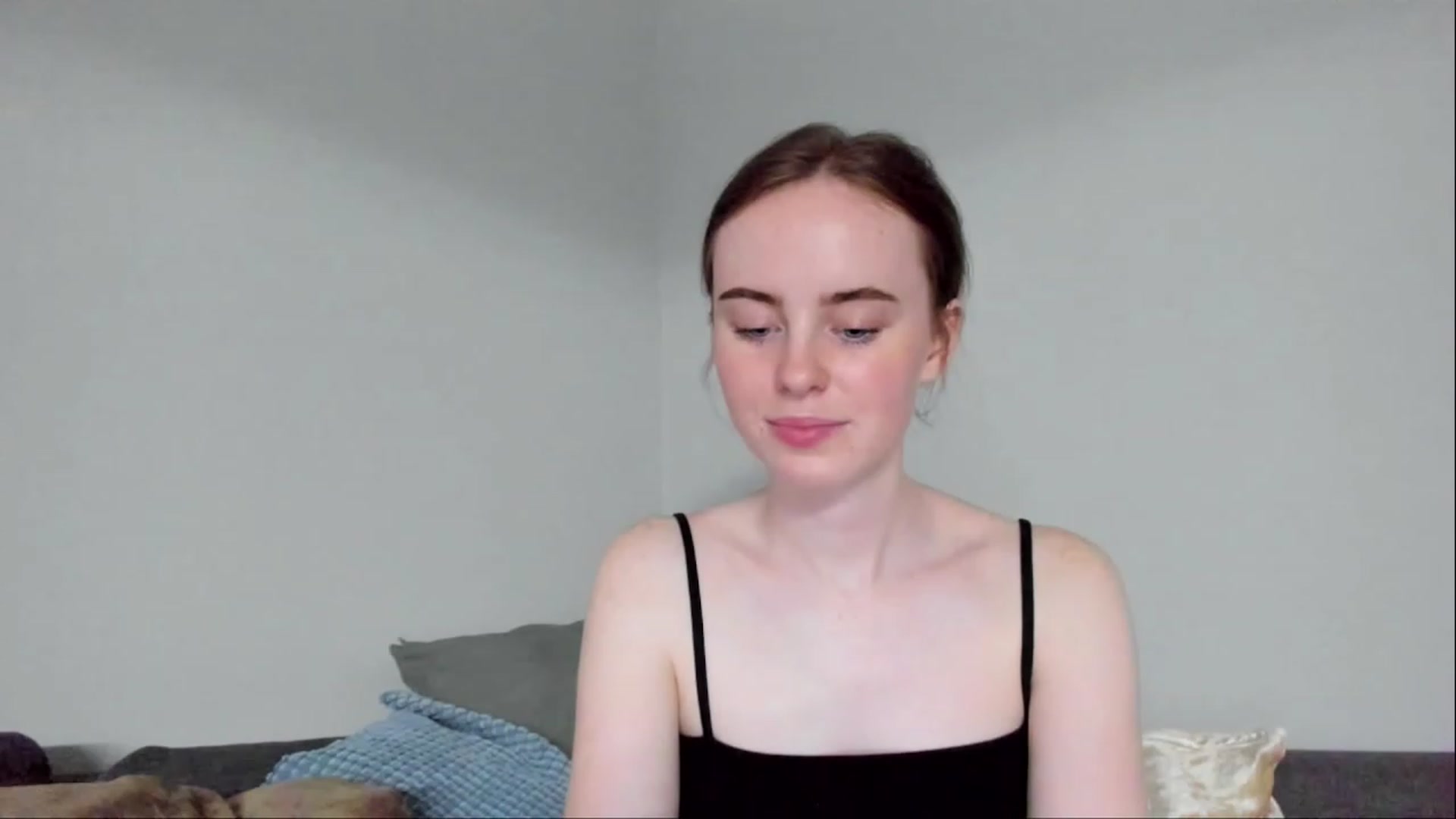 Gallery image thumbnail from userSasha's myfreecams stream on, 06/08/2023, 15:27 image 18 of 20