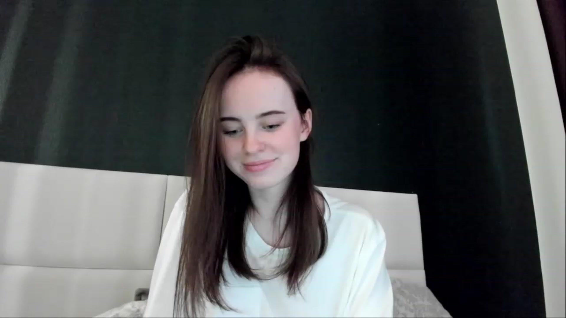 Gallery image thumbnail from userSasha's myfreecams stream on, 06/15/2023, 19:35 image 8 of 20
