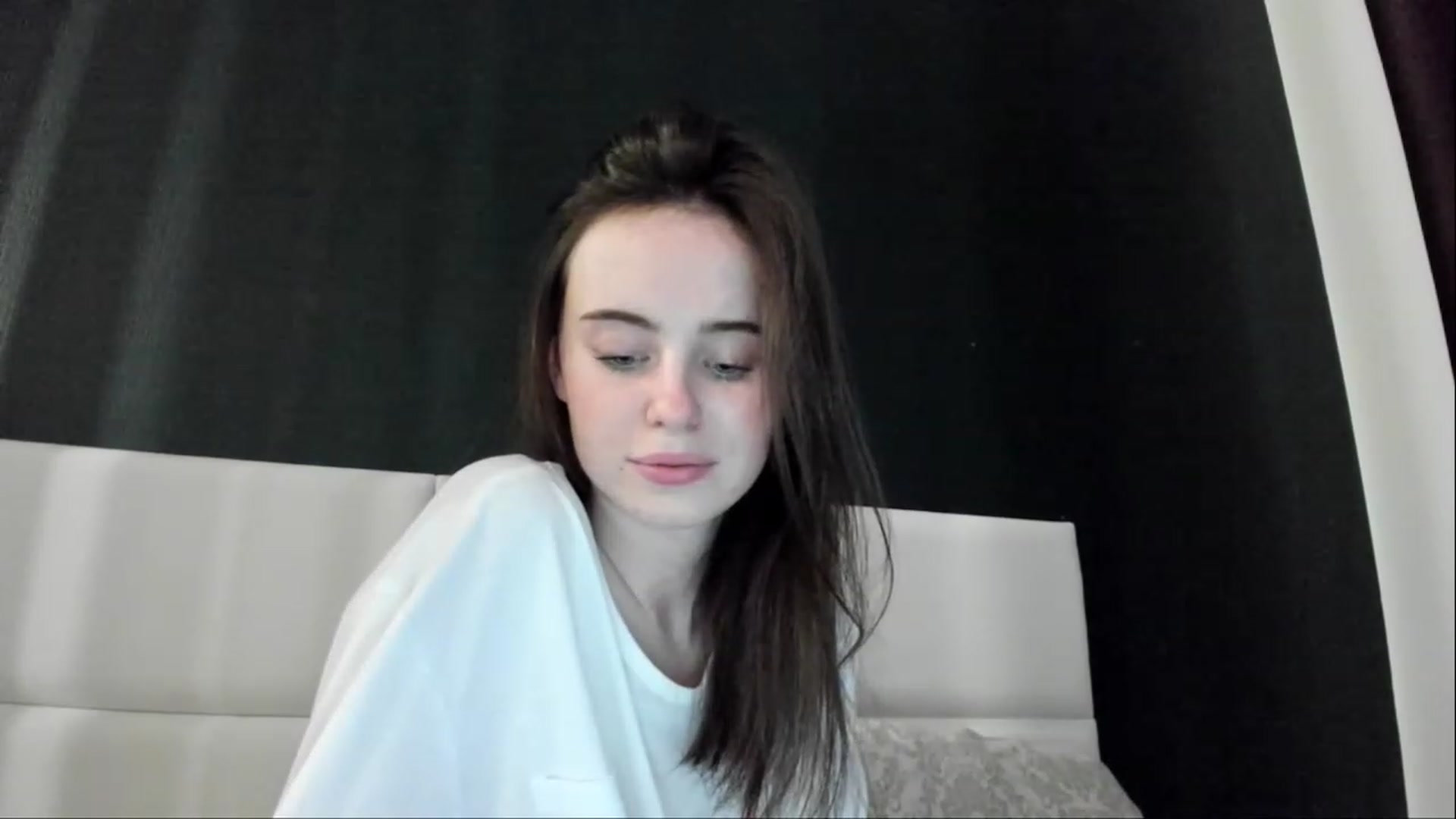Gallery image thumbnail from userSasha's myfreecams stream on, 06/15/2023, 19:35 image 19 of 20