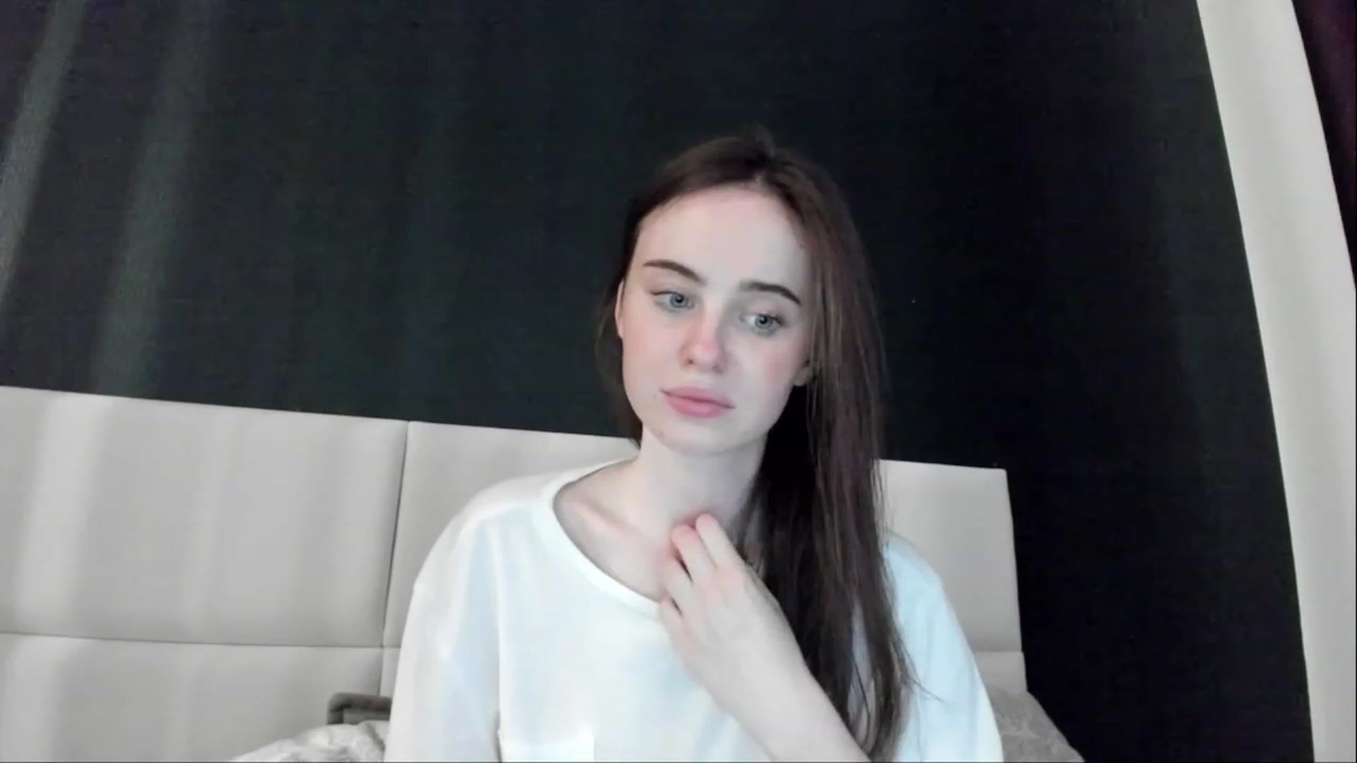 Gallery image thumbnail from userSasha's myfreecams stream on, 06/15/2023, 19:35 image 16 of 20