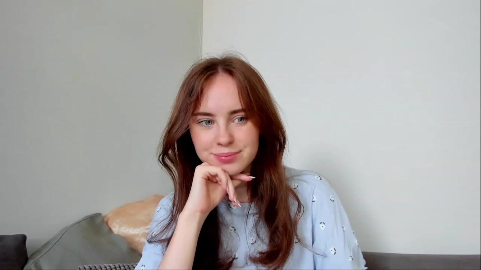 Gallery image thumbnail from userSasha's myfreecams stream on, 10/16/2023, 03:00 image 9 of 20