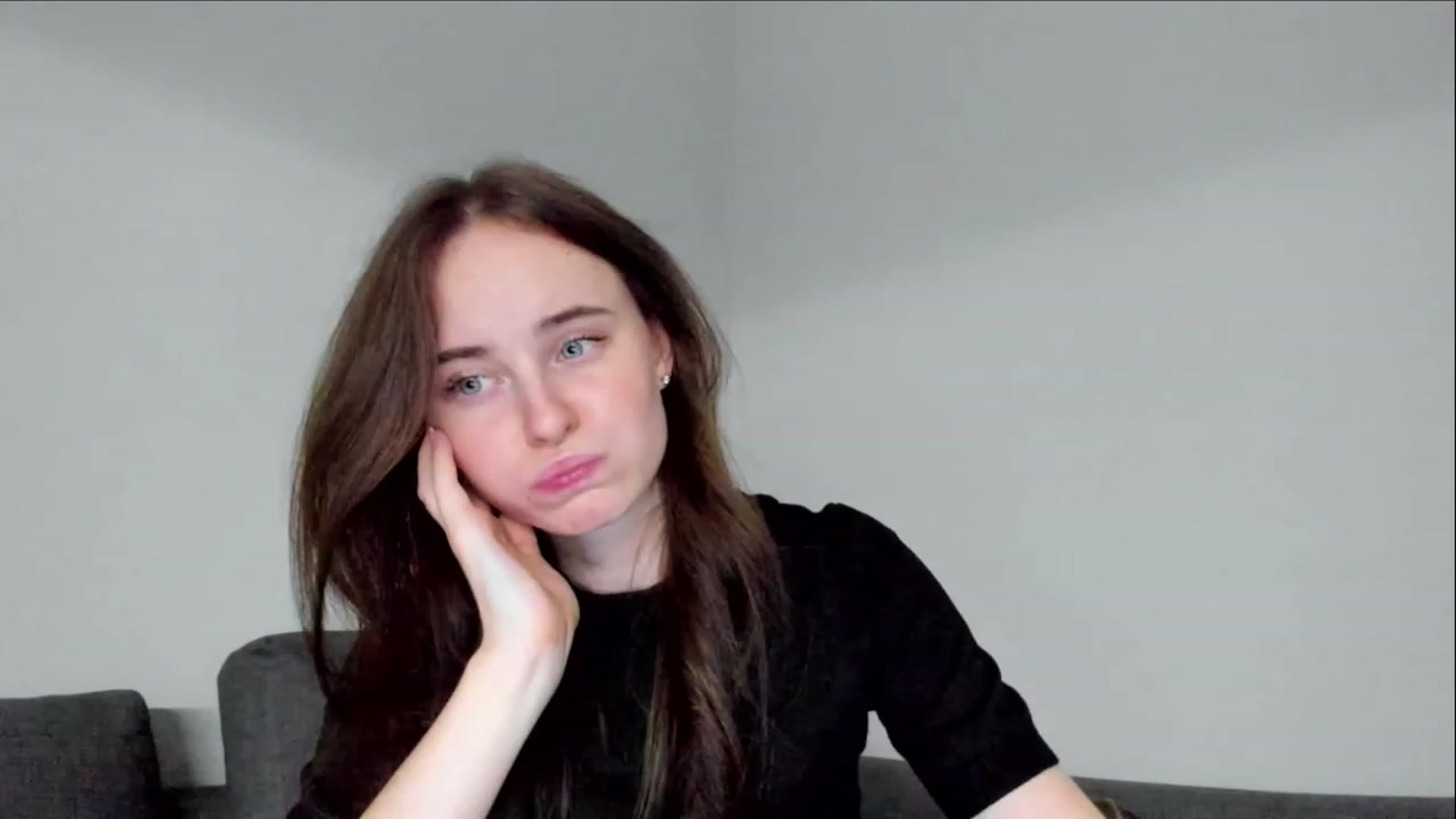 Gallery image thumbnail from userSasha's myfreecams stream on, 02/08/2024, 15:19 image 16 of 20