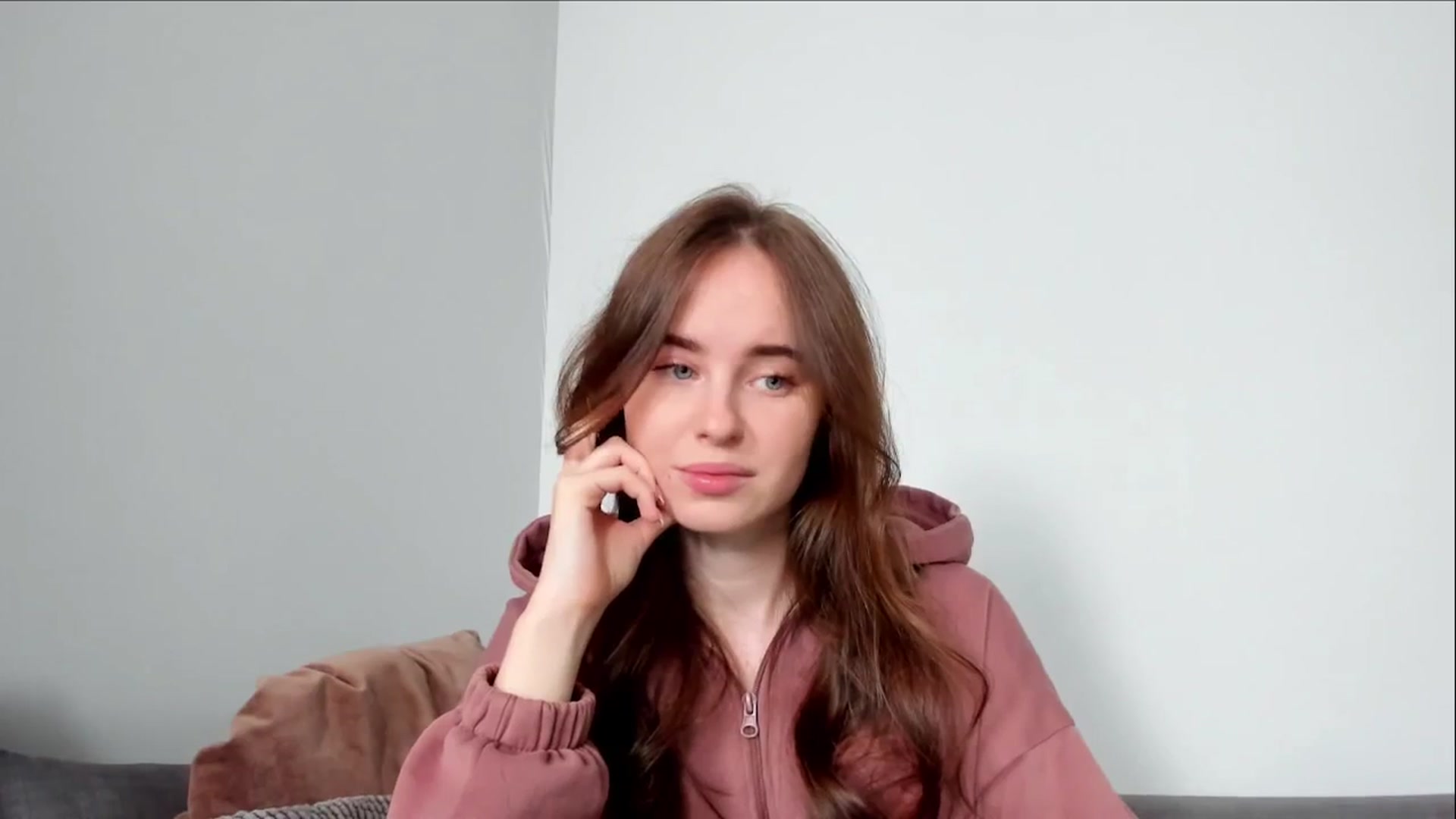 Gallery image thumbnail from userSasha's myfreecams stream on, 03/16/2024, 03:58 image 5 of 20