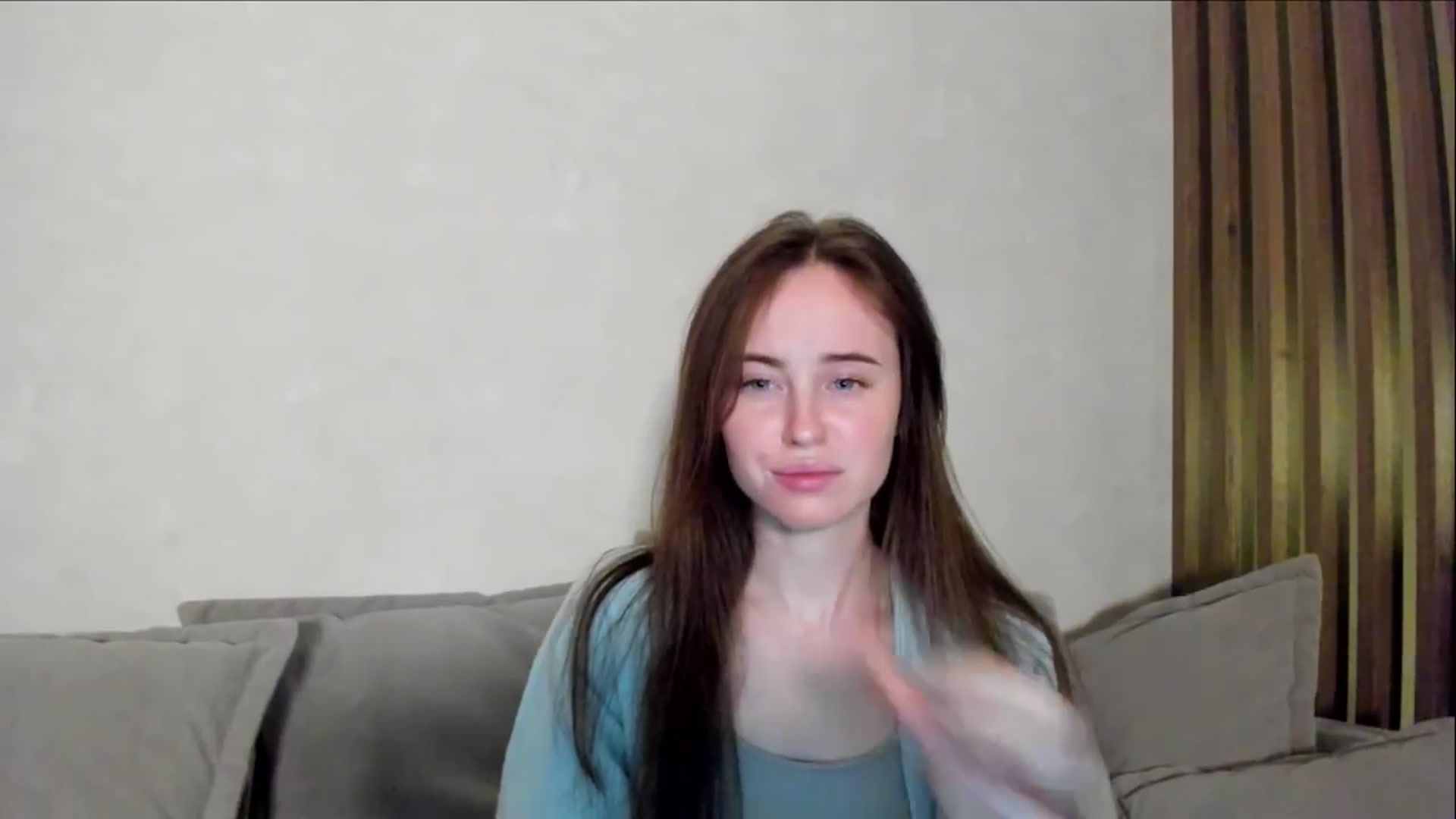 Gallery image thumbnail from userSasha's myfreecams stream on, 04/06/2024, 17:59 image 10 of 20