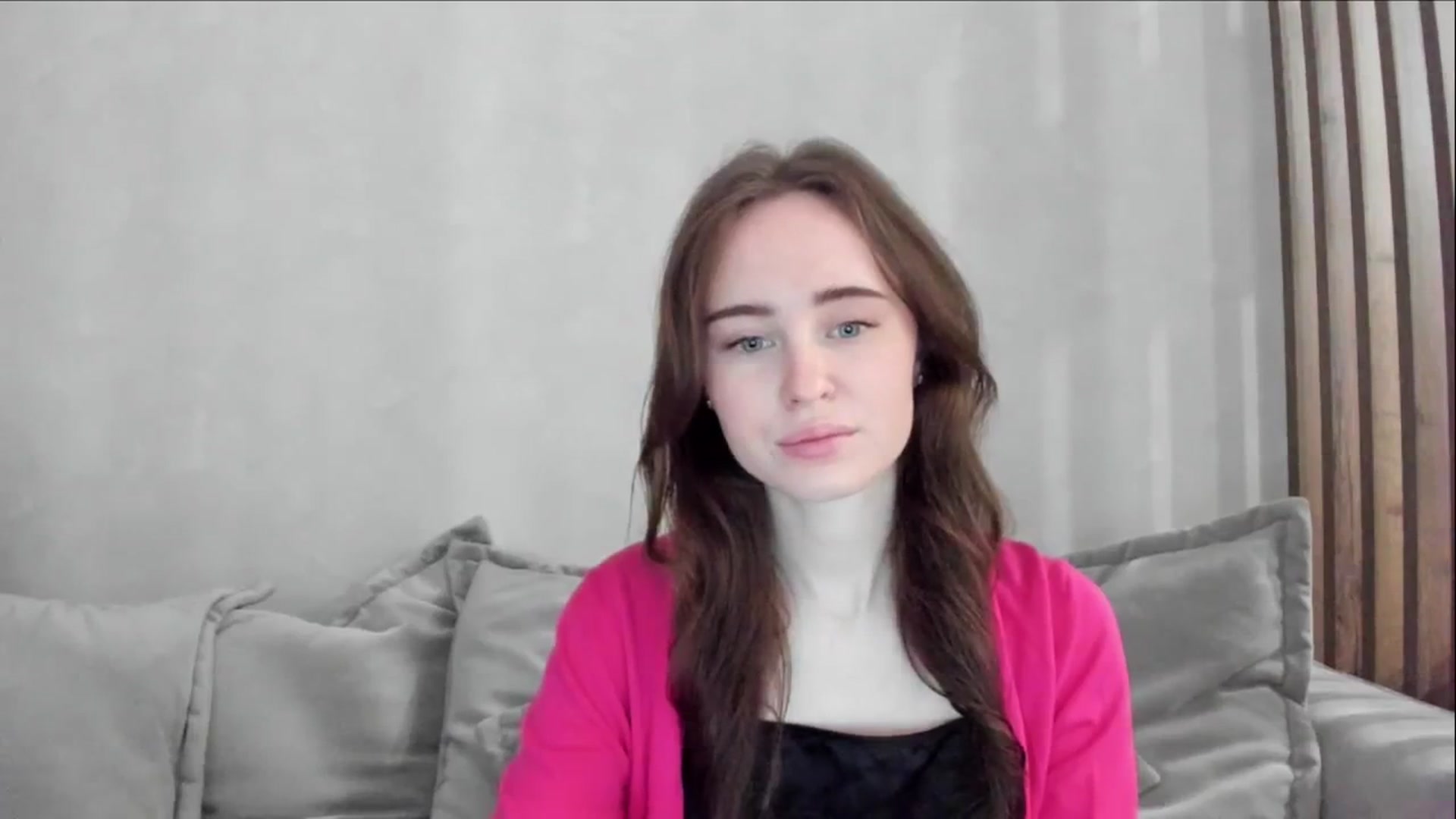 Gallery image thumbnail from userSasha's myfreecams stream on, 05/04/2024, 04:56 image 15 of 20