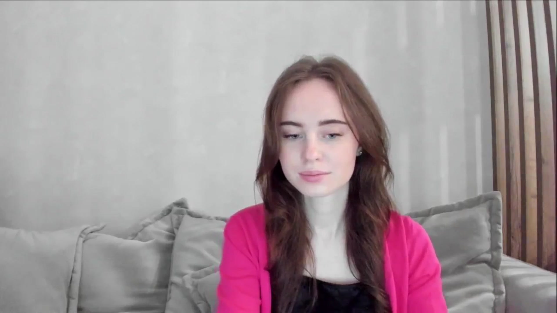 Gallery image thumbnail from userSasha's myfreecams stream on, 05/04/2024, 04:56 image 17 of 20